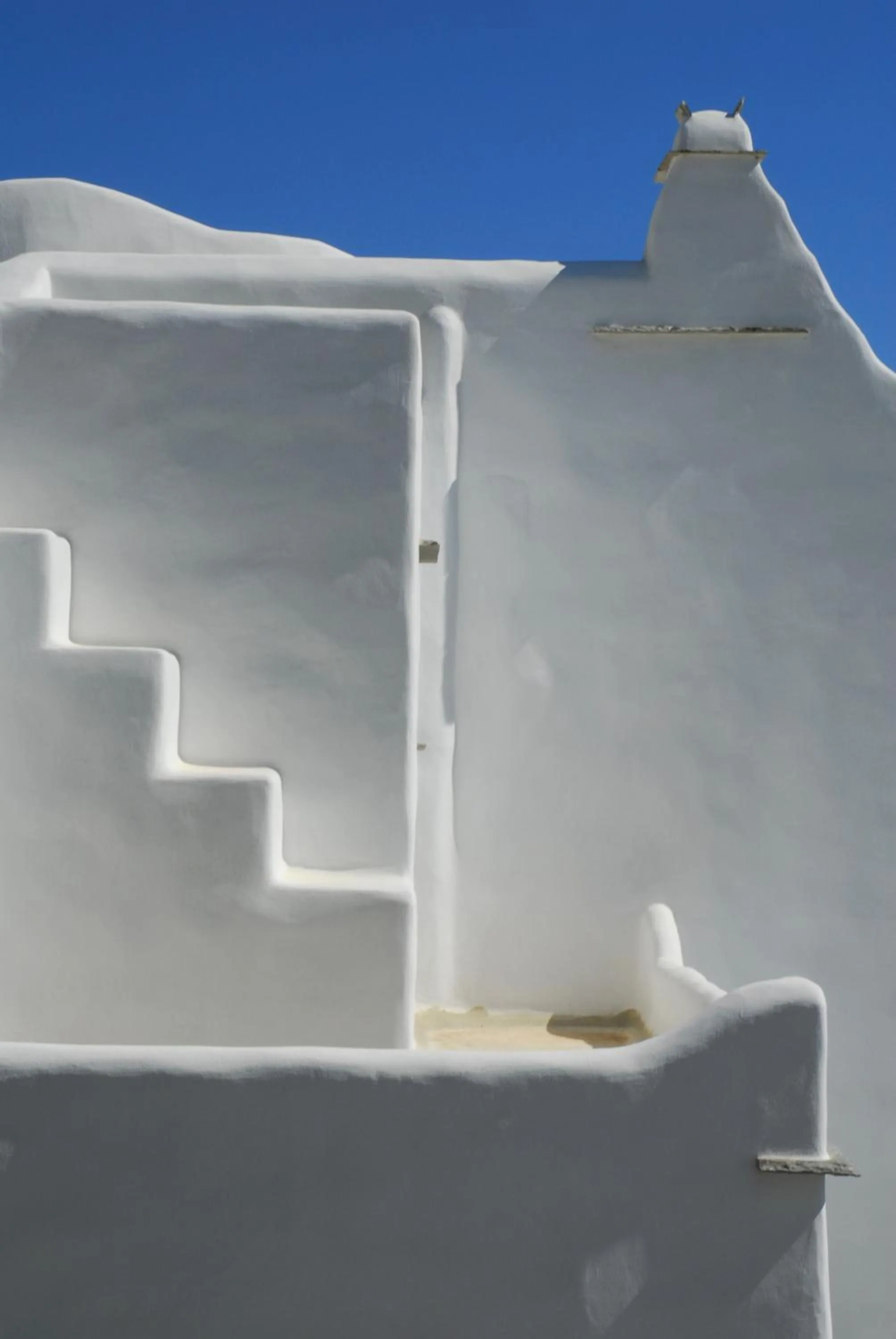 Decorative detail in Anthea Hotel