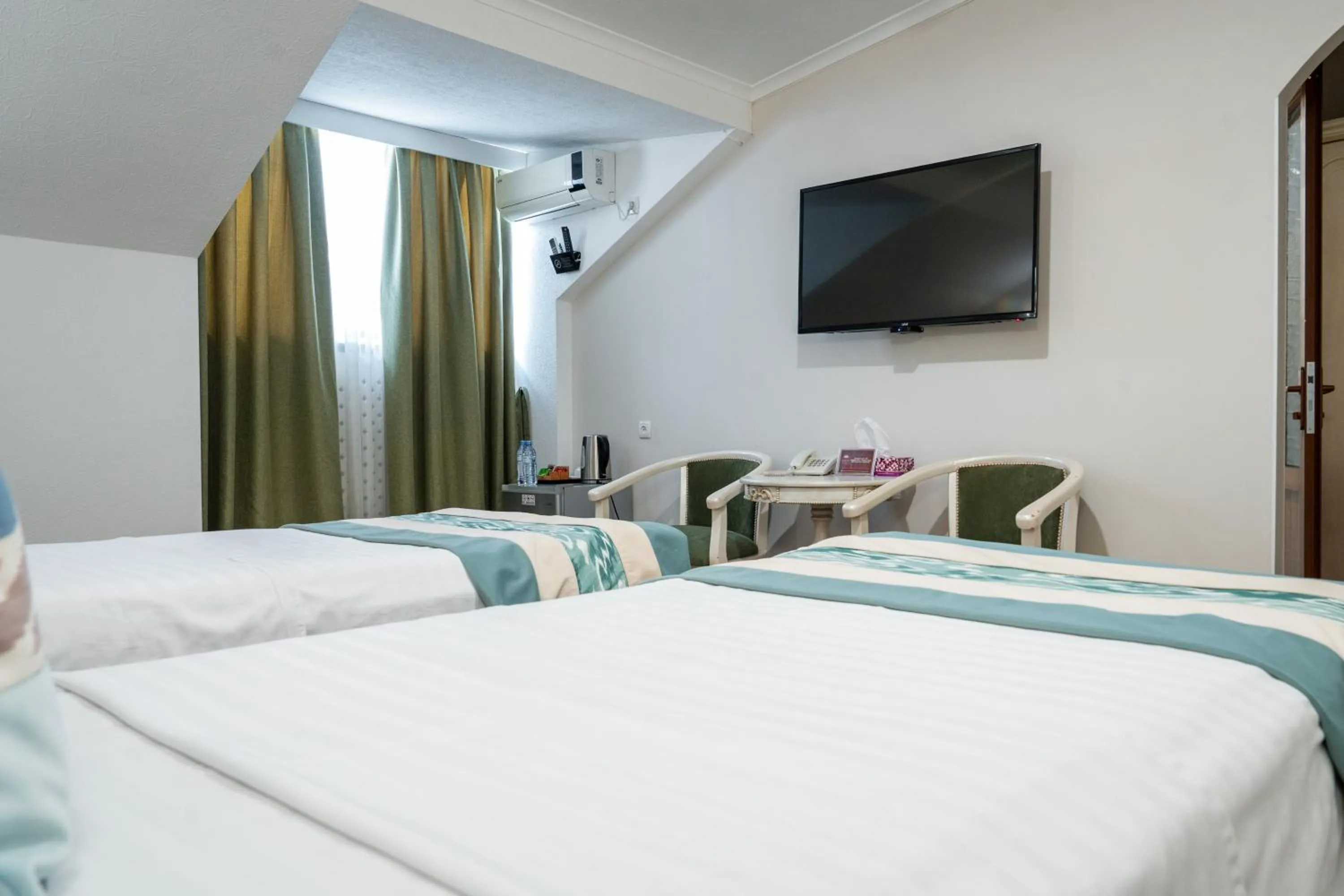 Meros Boutique Hotel