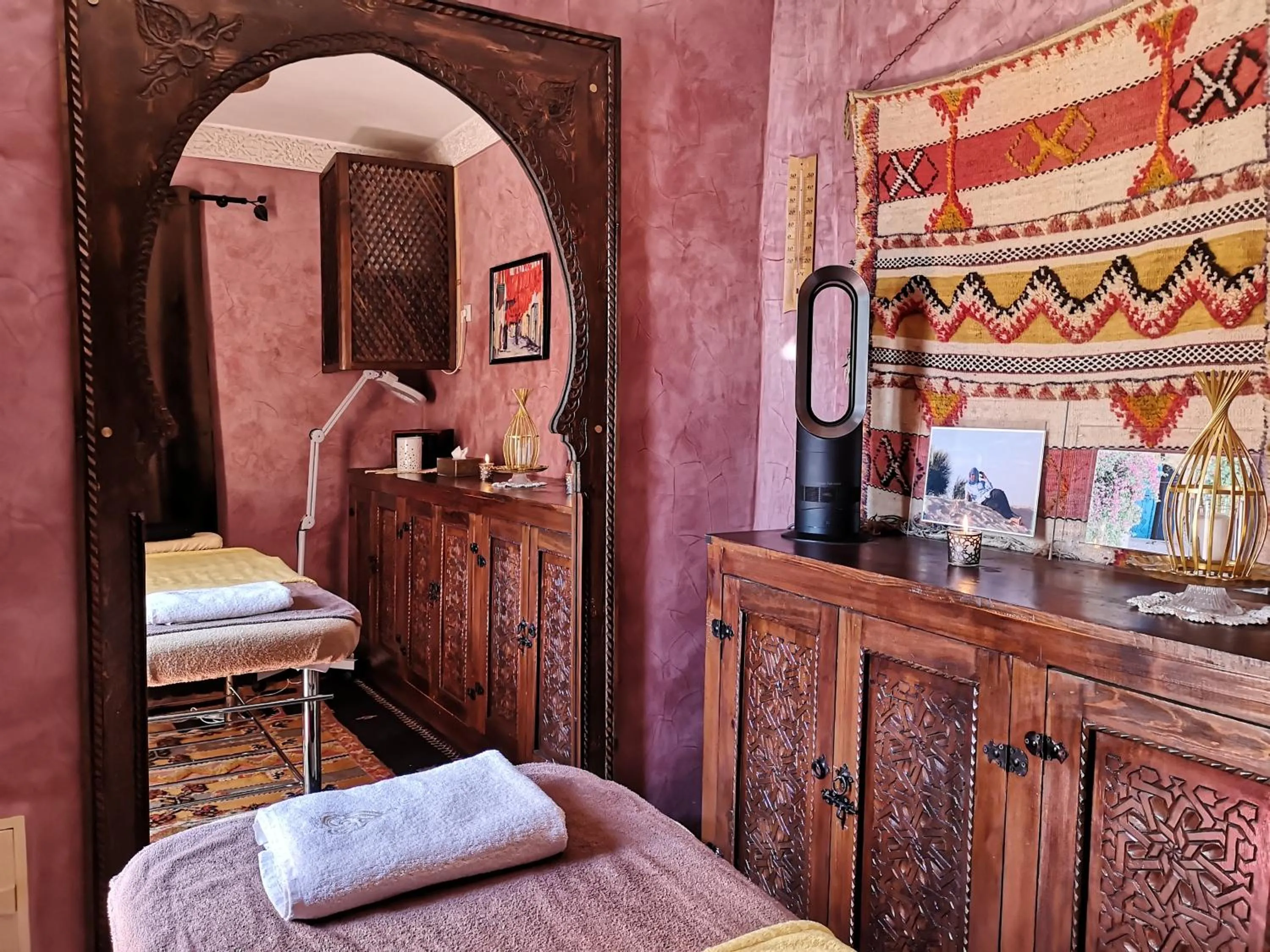 Massage in Riad Charme d'Orient Adults Only