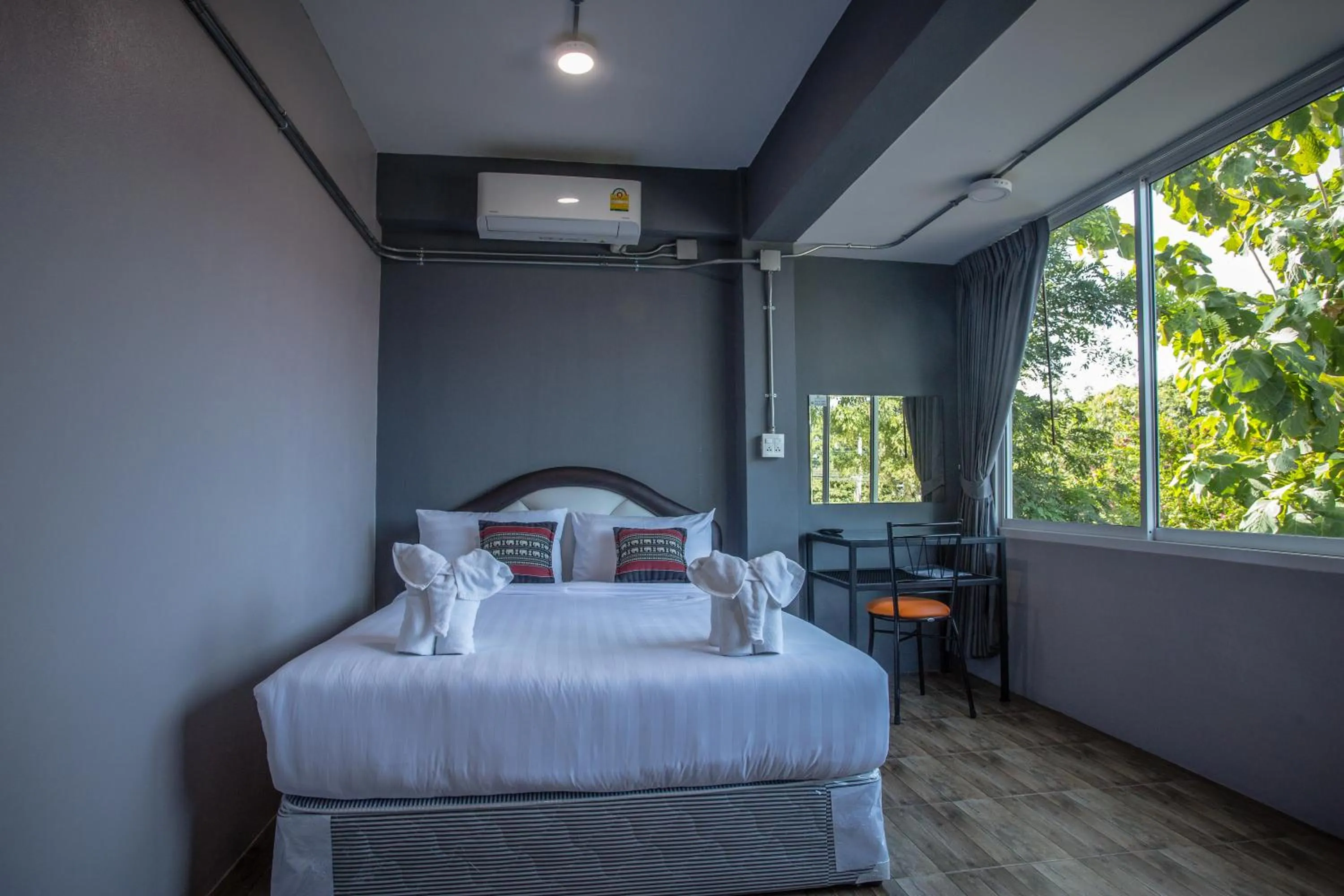 Bedroom, Bed in Baan Chang Hotel & Coffee House