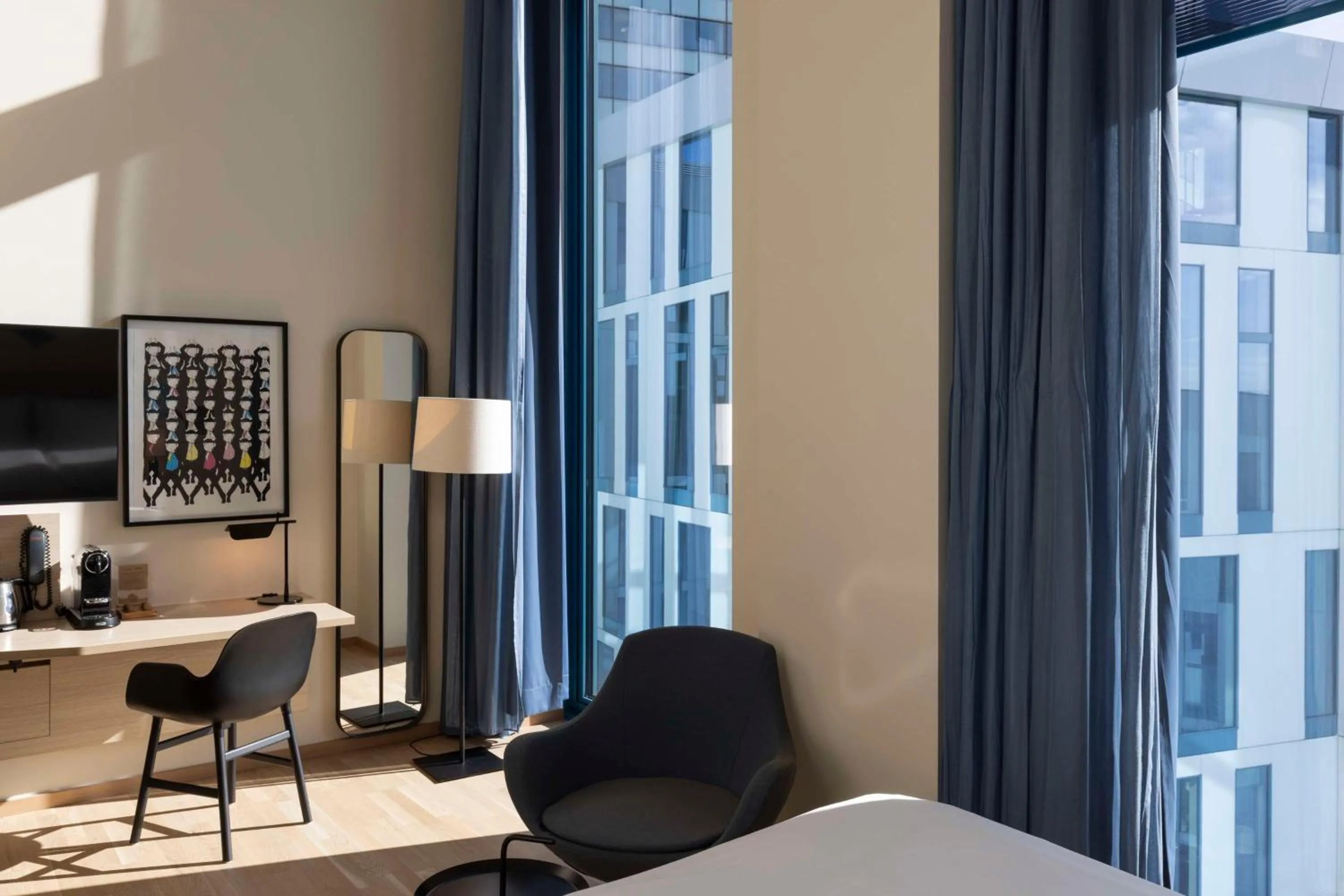 Bedroom, Bed in Scandic Hamburg Emporio