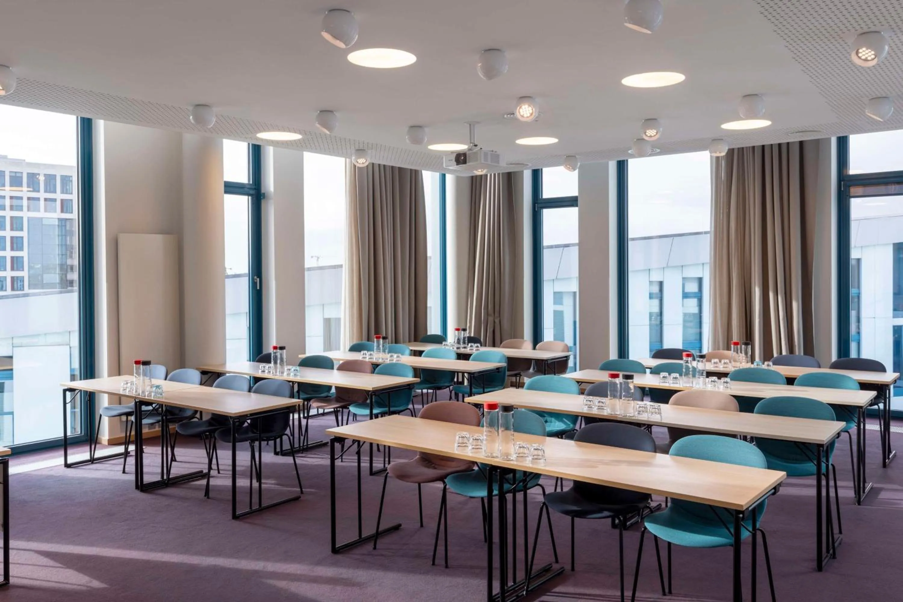 Meeting/conference room in Scandic Hamburg Emporio