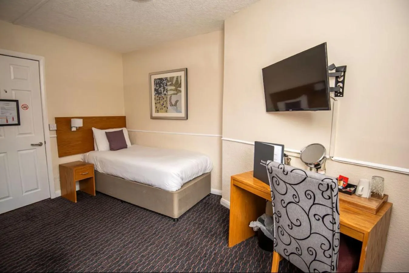 Bed in The George Inn