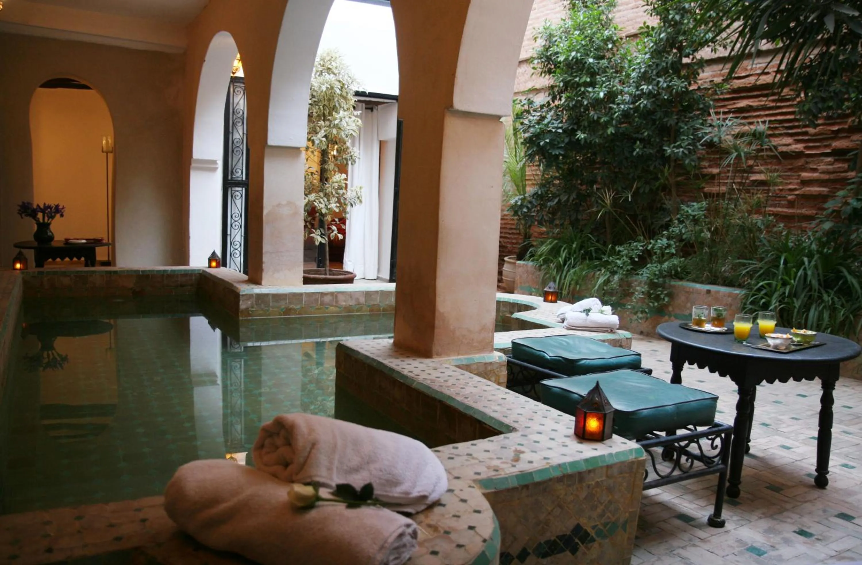 Swimming pool in Riad Spa Dar Nimbus