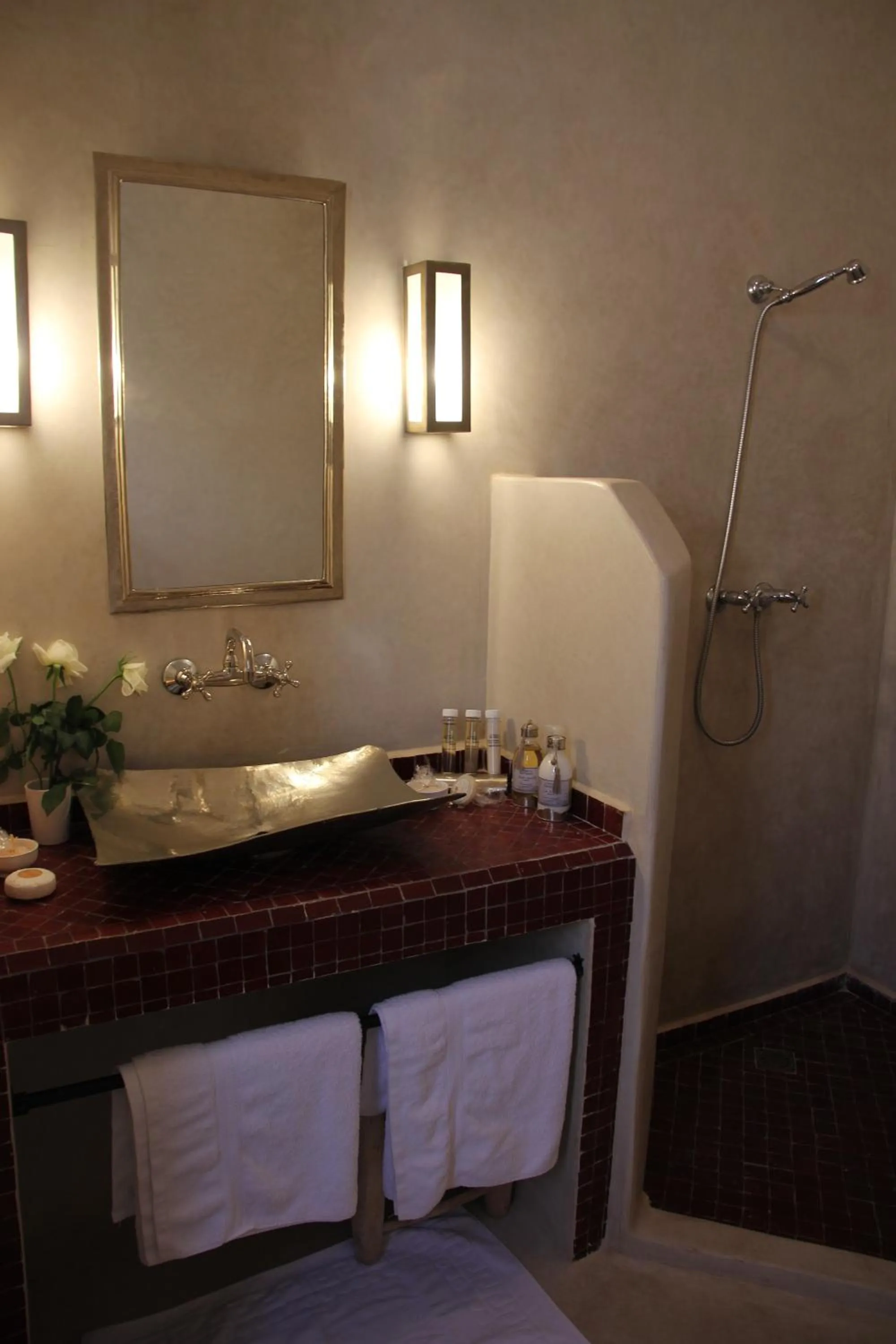 Bathroom in Riad Spa Dar Nimbus