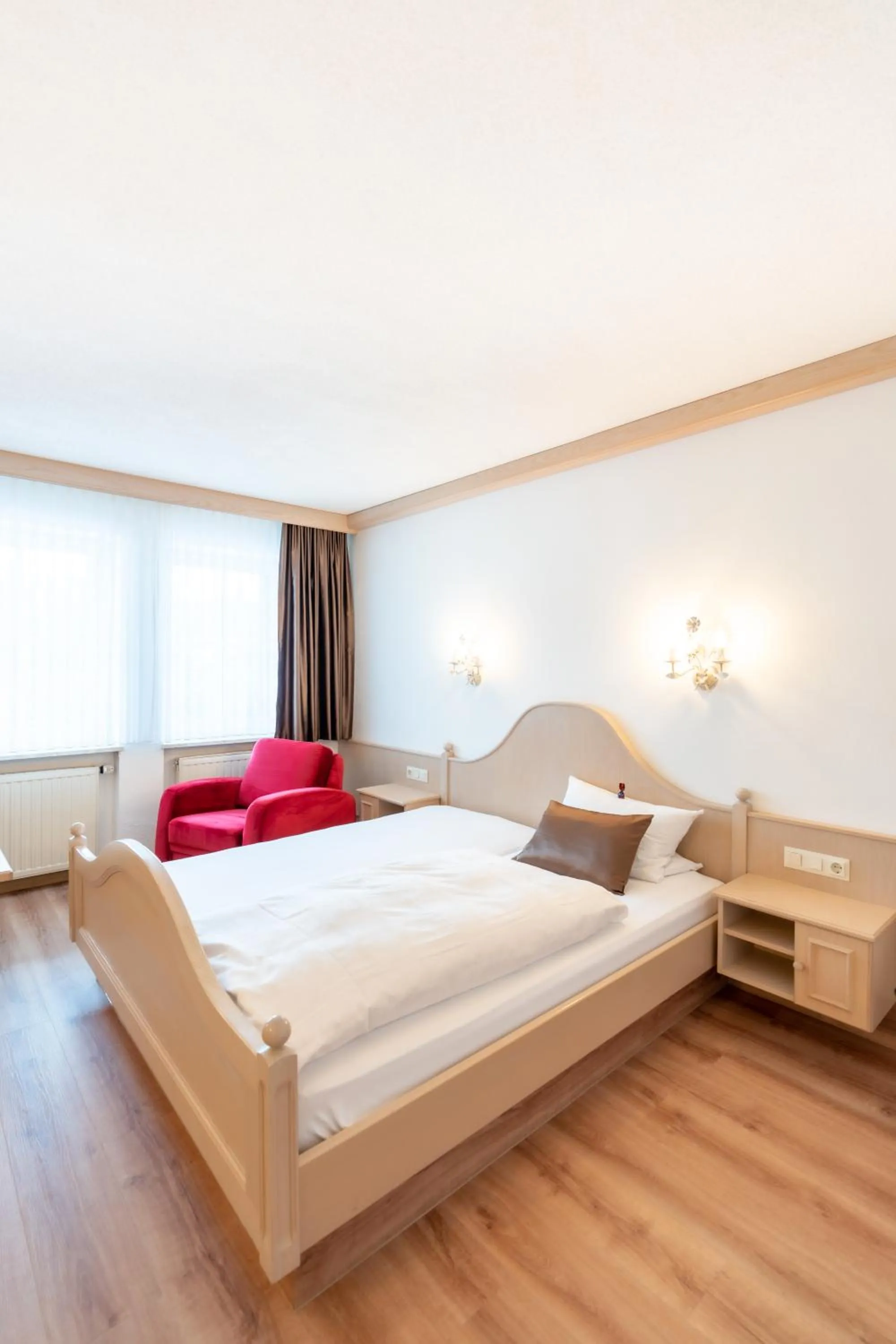 Photo of the whole room, Bed in Hotel Eisensteiner Hof