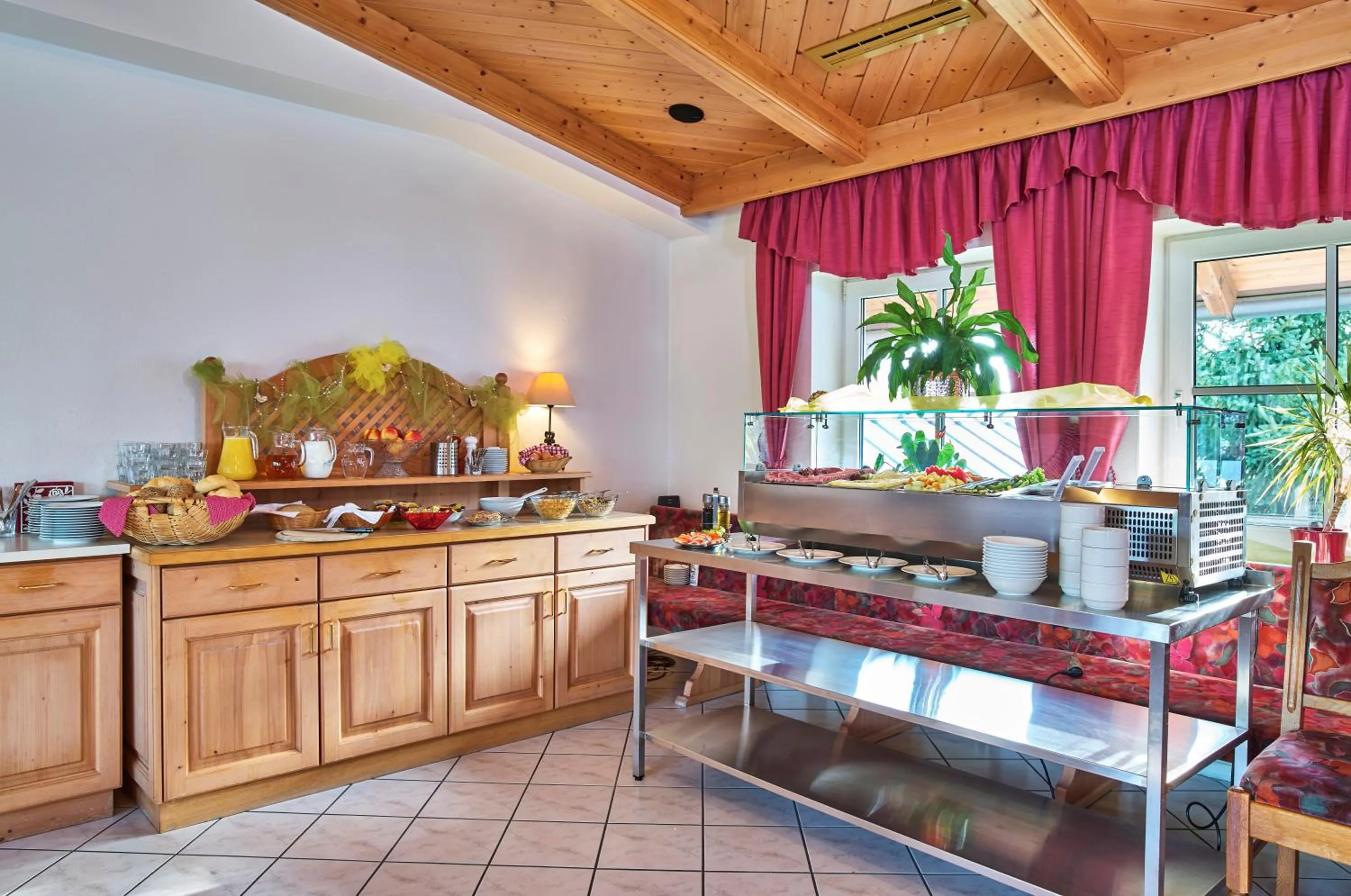 Restaurant/places to eat in Hotel Eisensteiner Hof