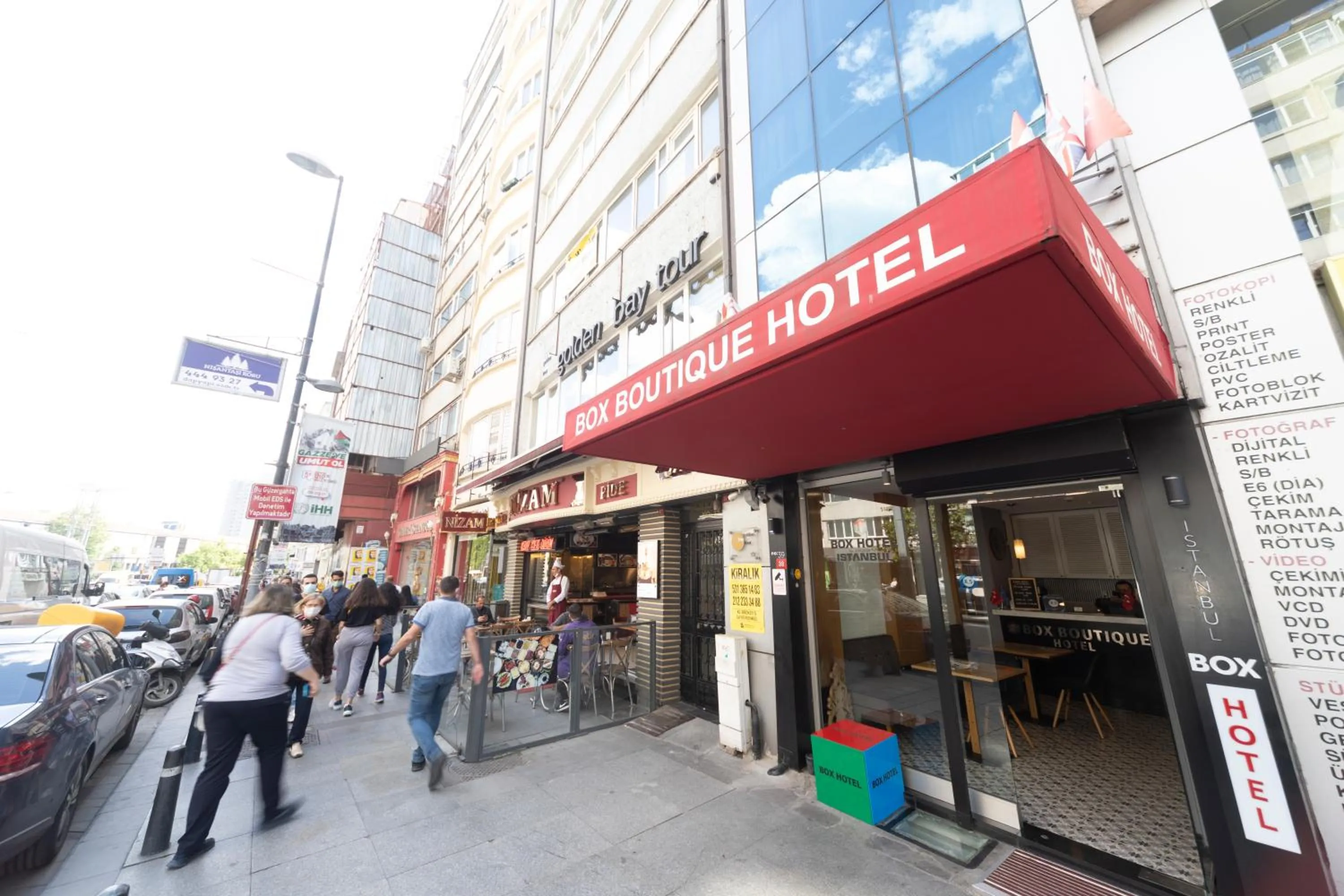Istanbul Box Hotel