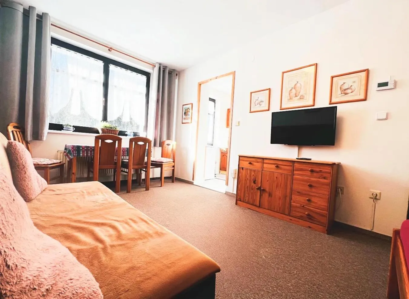 TV and multimedia, Bed in Apartmán SKOK