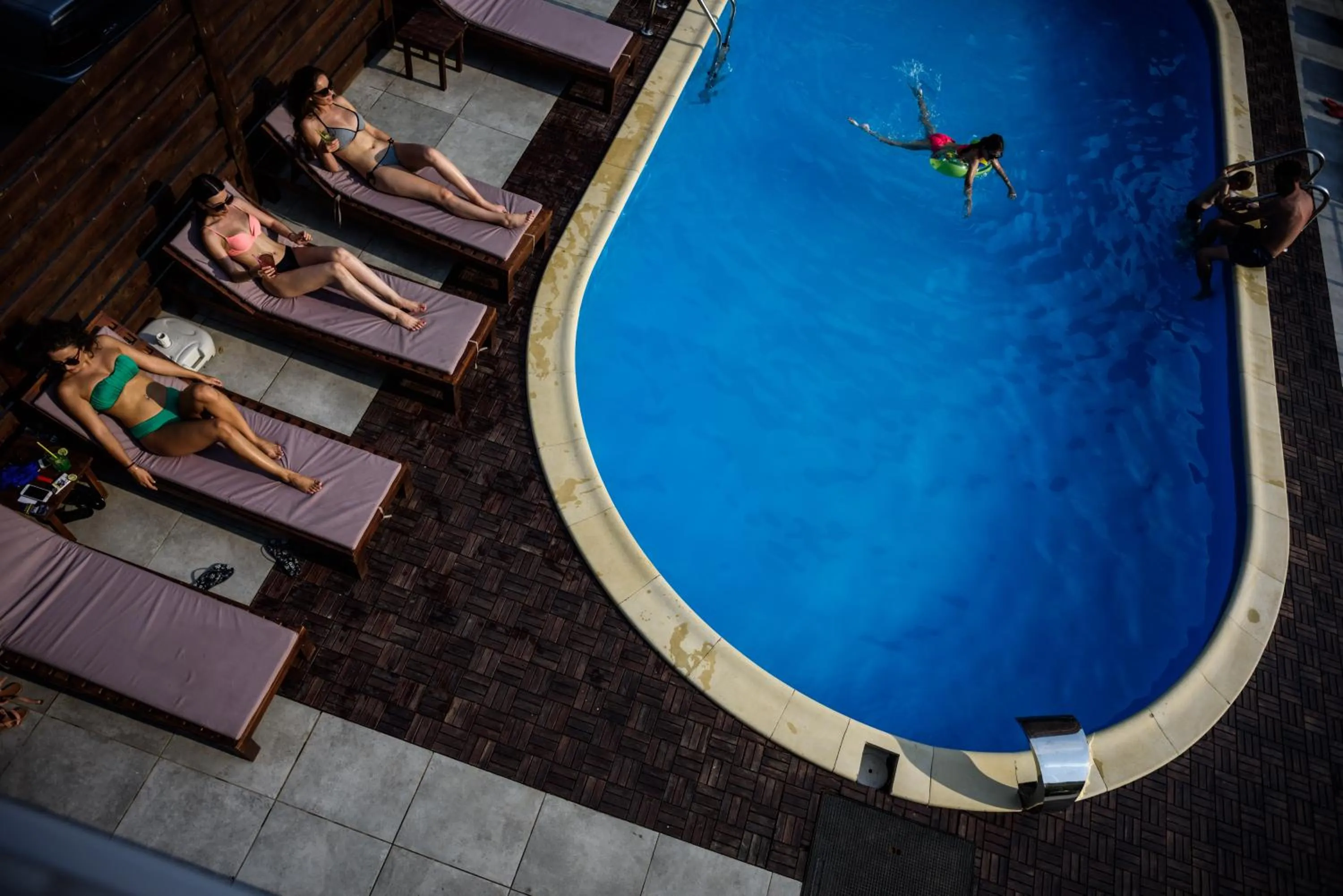 Swimming pool in Bacolux Afrodita, Herculane