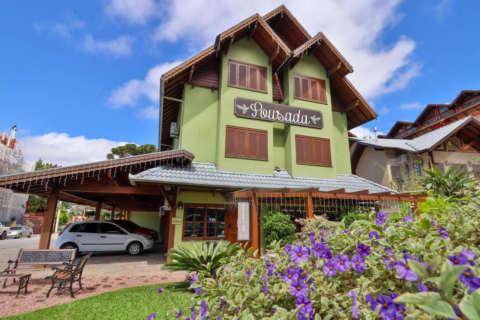 Property building in Pousada Ares da Serra - Centro