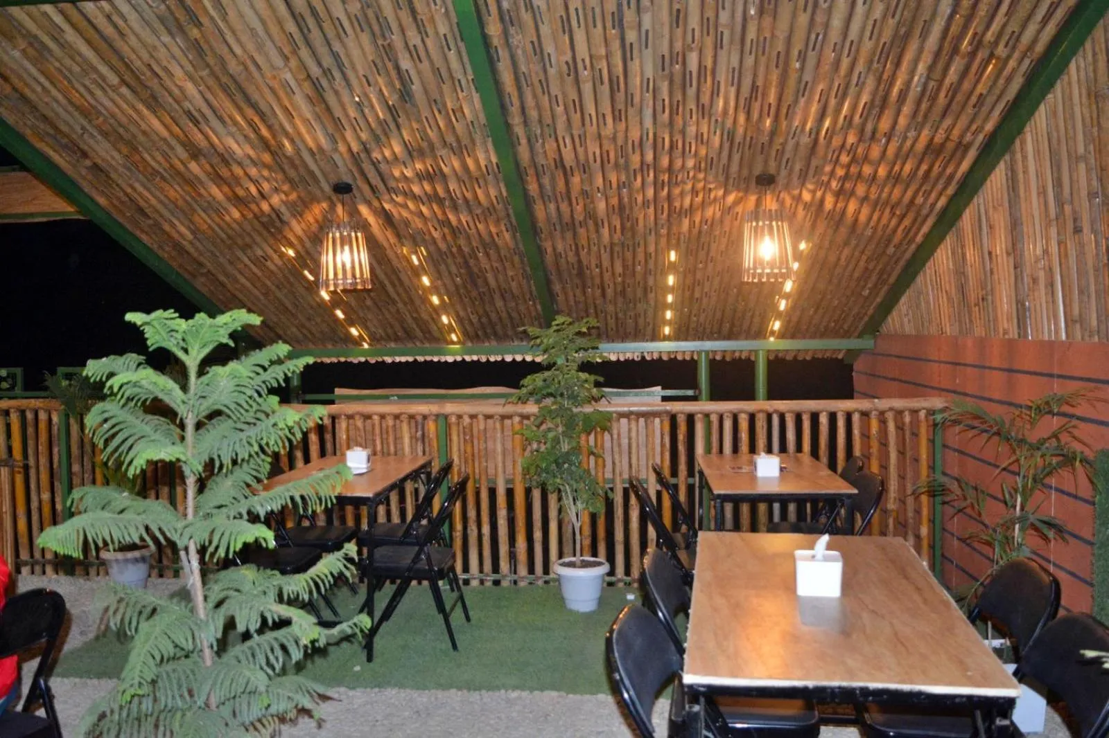 Restaurant/places to eat in Hotel Peaceland Lumbini