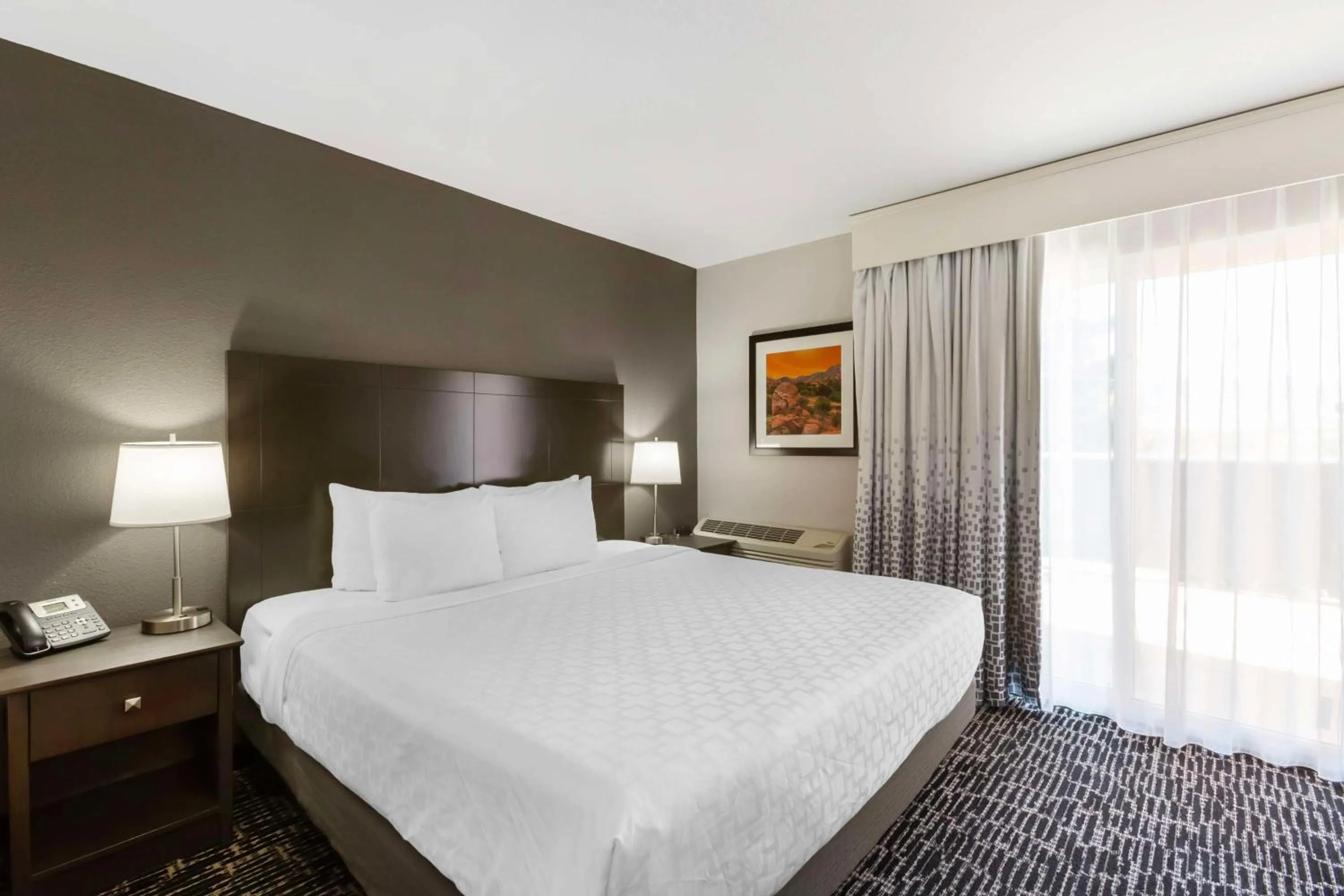 Bedroom, Bed in Best Western Plus Sun Canyon