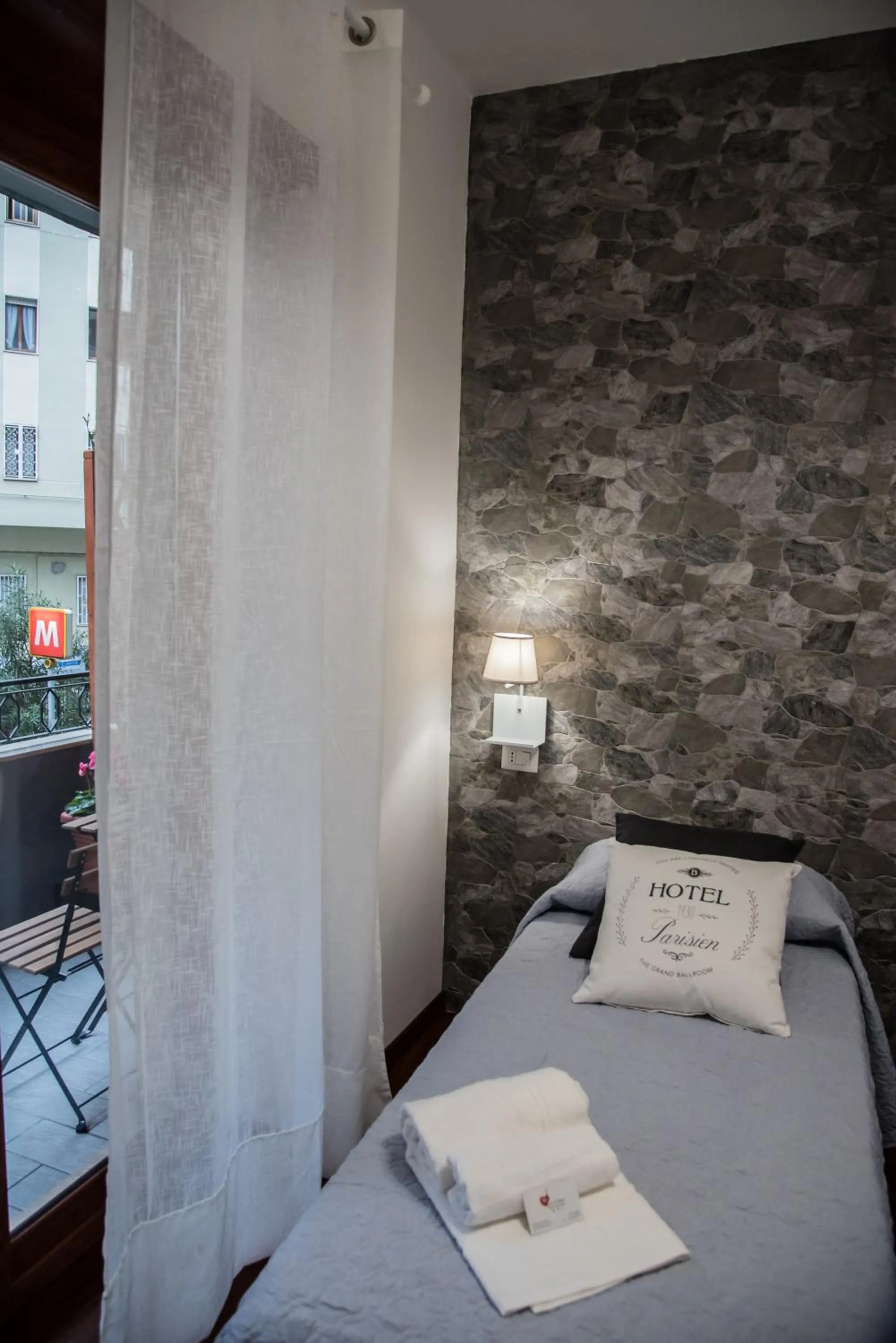 Photo of the whole room, Bed in B&B Cuor Di Rione