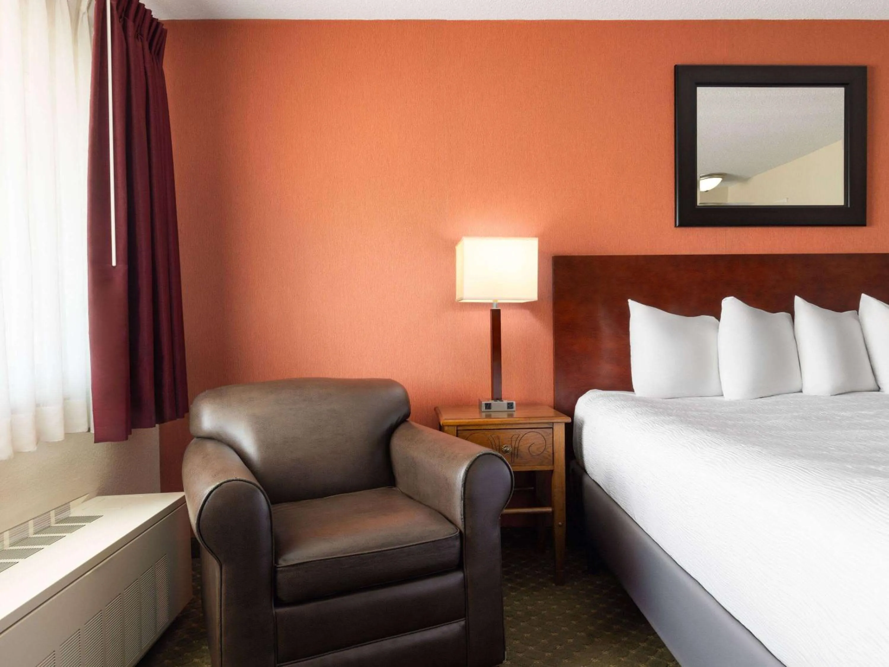 Photo of the whole room, Bed in Ramada by Wyndham Elko Hotel at Stockmen's Casino