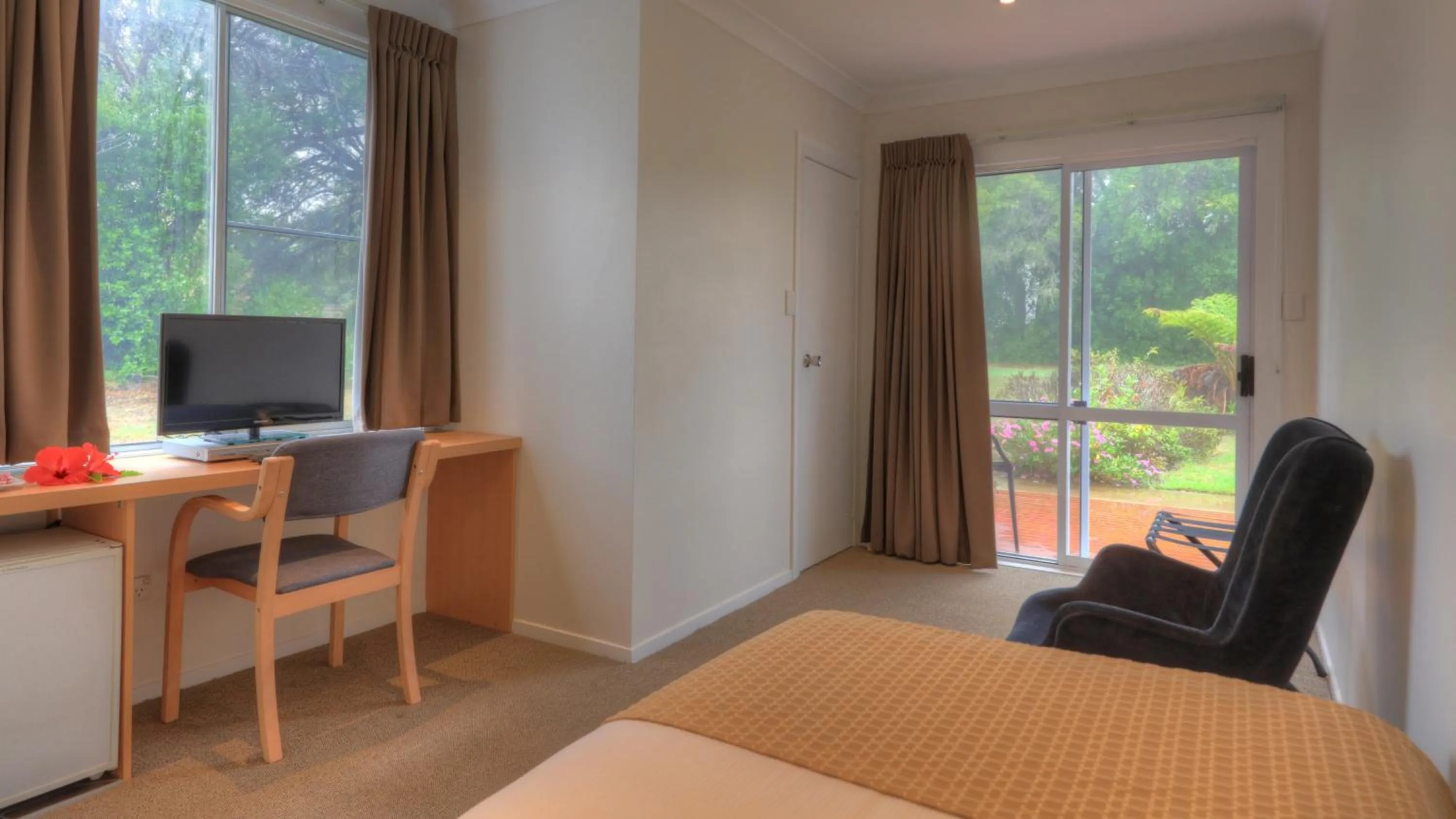 Photo of the whole room in Paradise Hotel & Resort