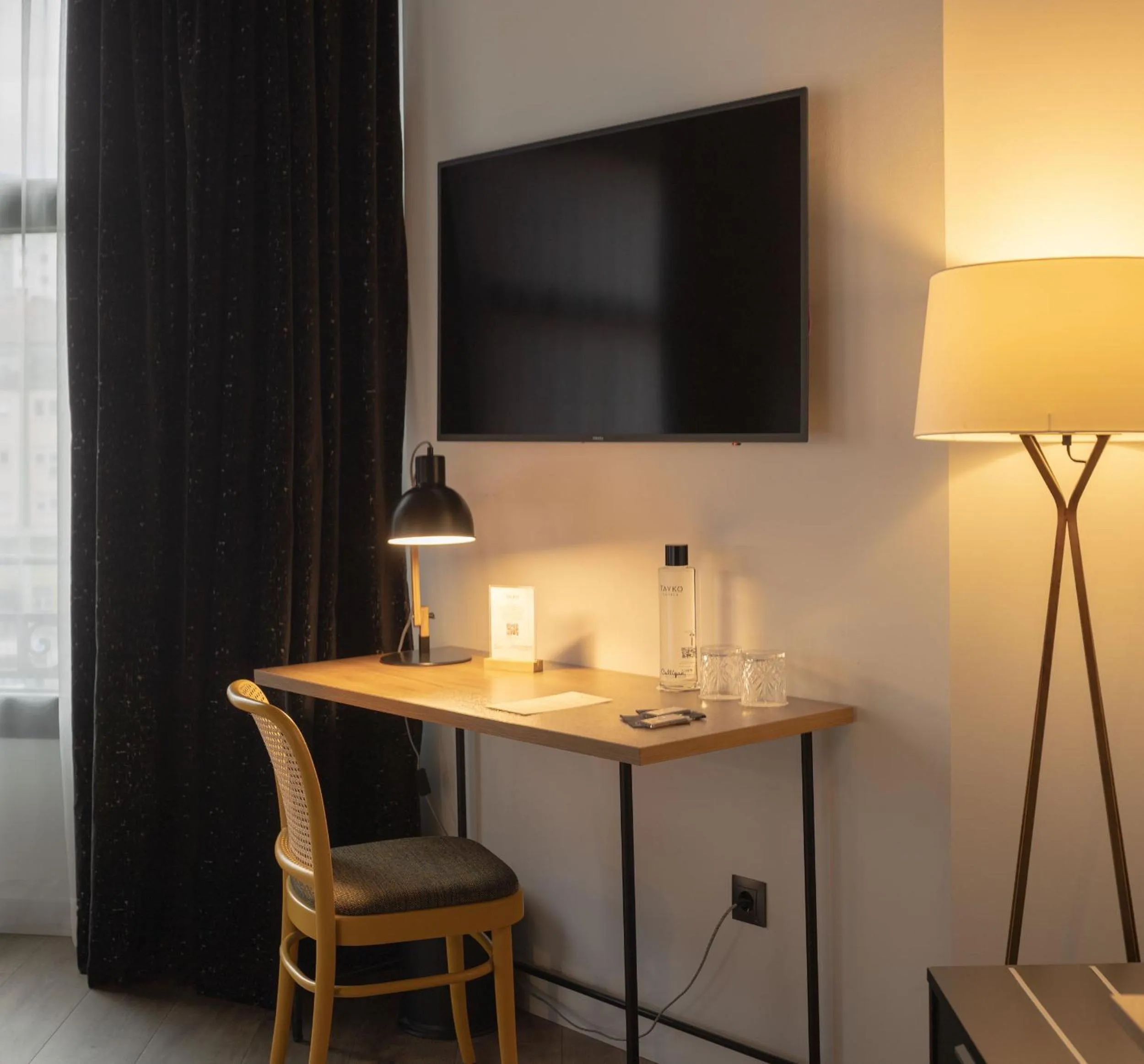 Bedroom in Hotel Tayko Bilbao