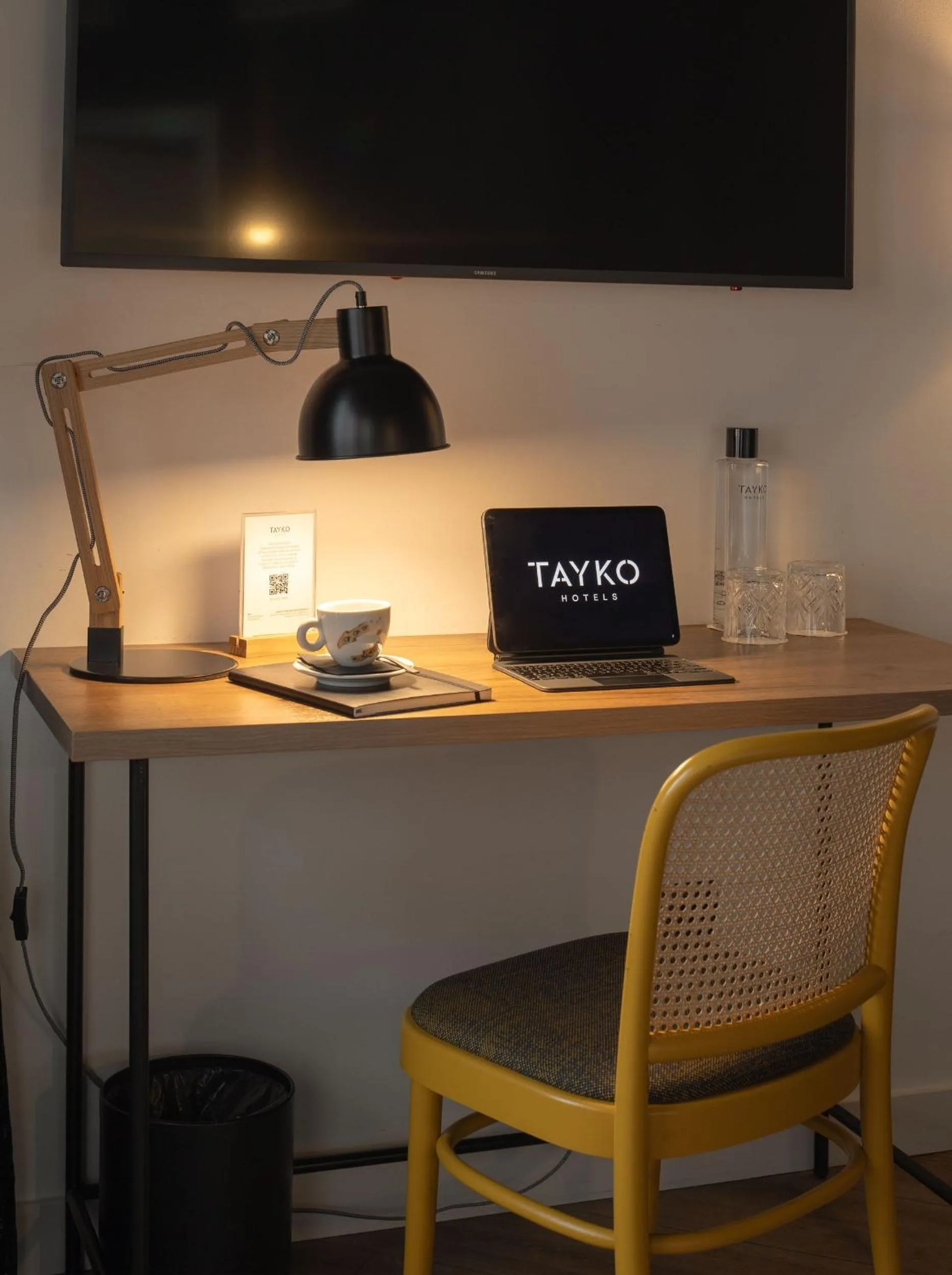 Bedroom in Hotel Tayko Bilbao