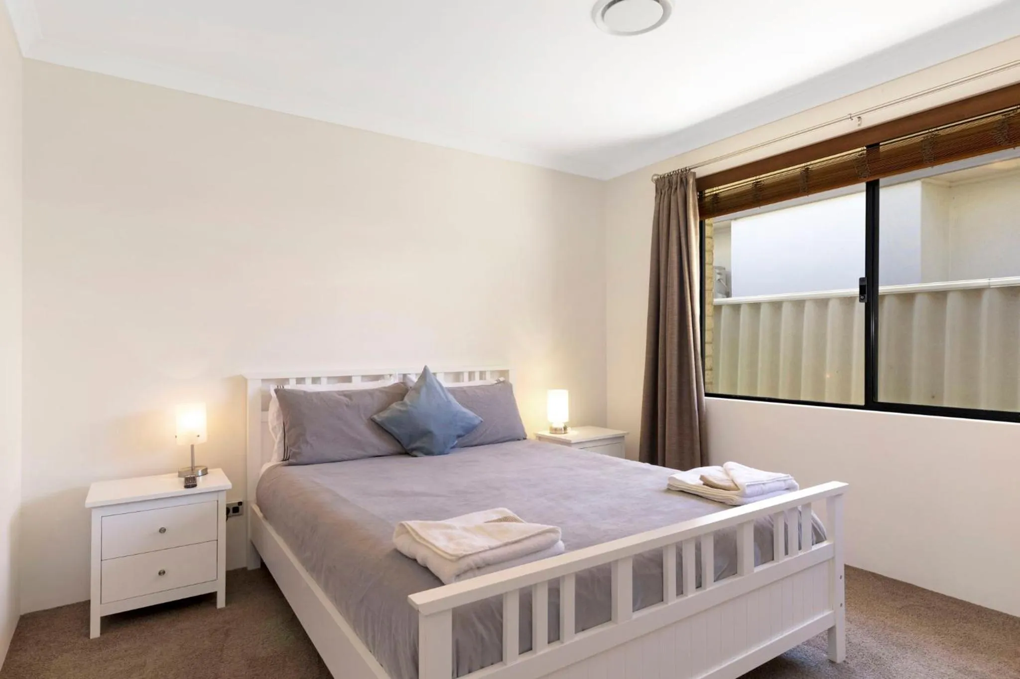 Bed in Baudins of Busselton Bed and Breakfast - Adults only