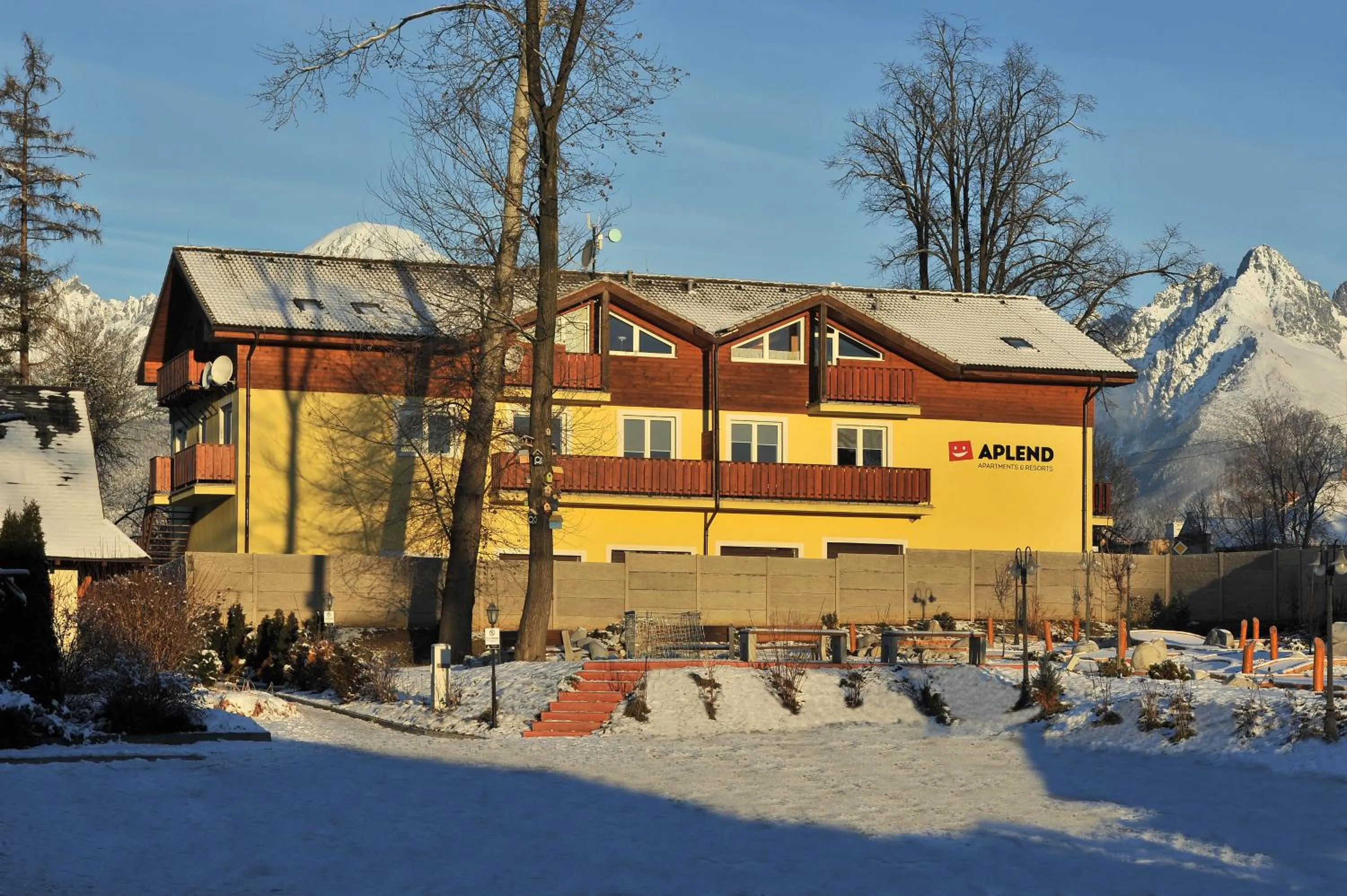 Facade/entrance in APLEND Tatry Holiday