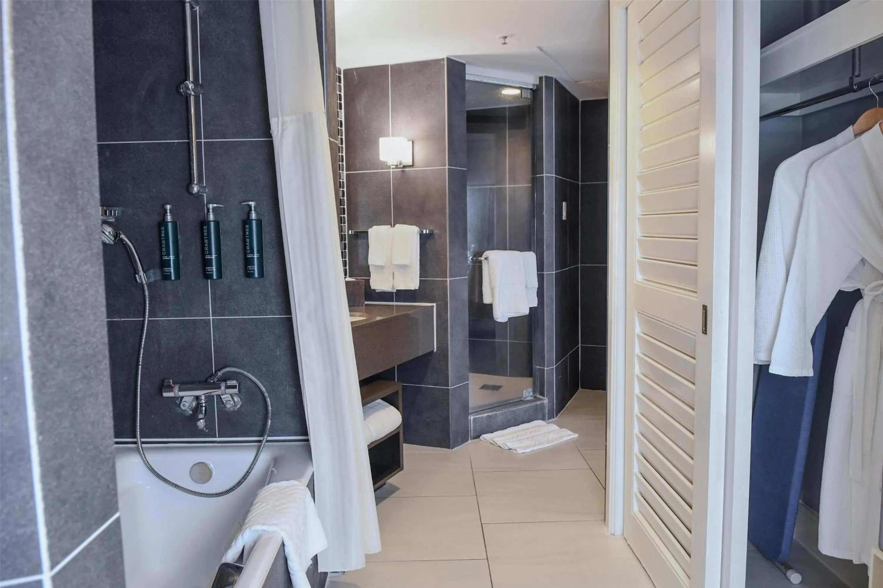 Bathroom in Hilton Guam Resort & Spa