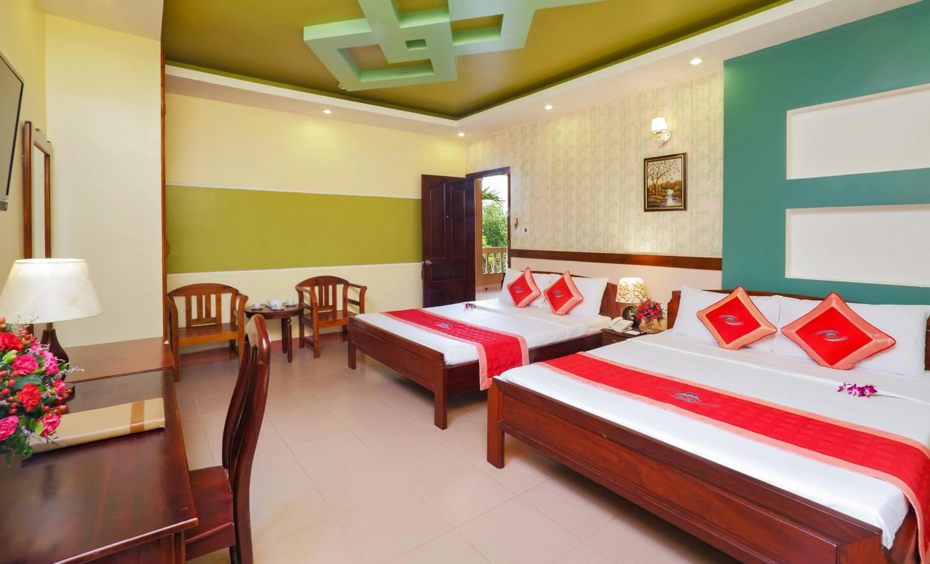 Photo of the whole room in Kim Hoa Resort