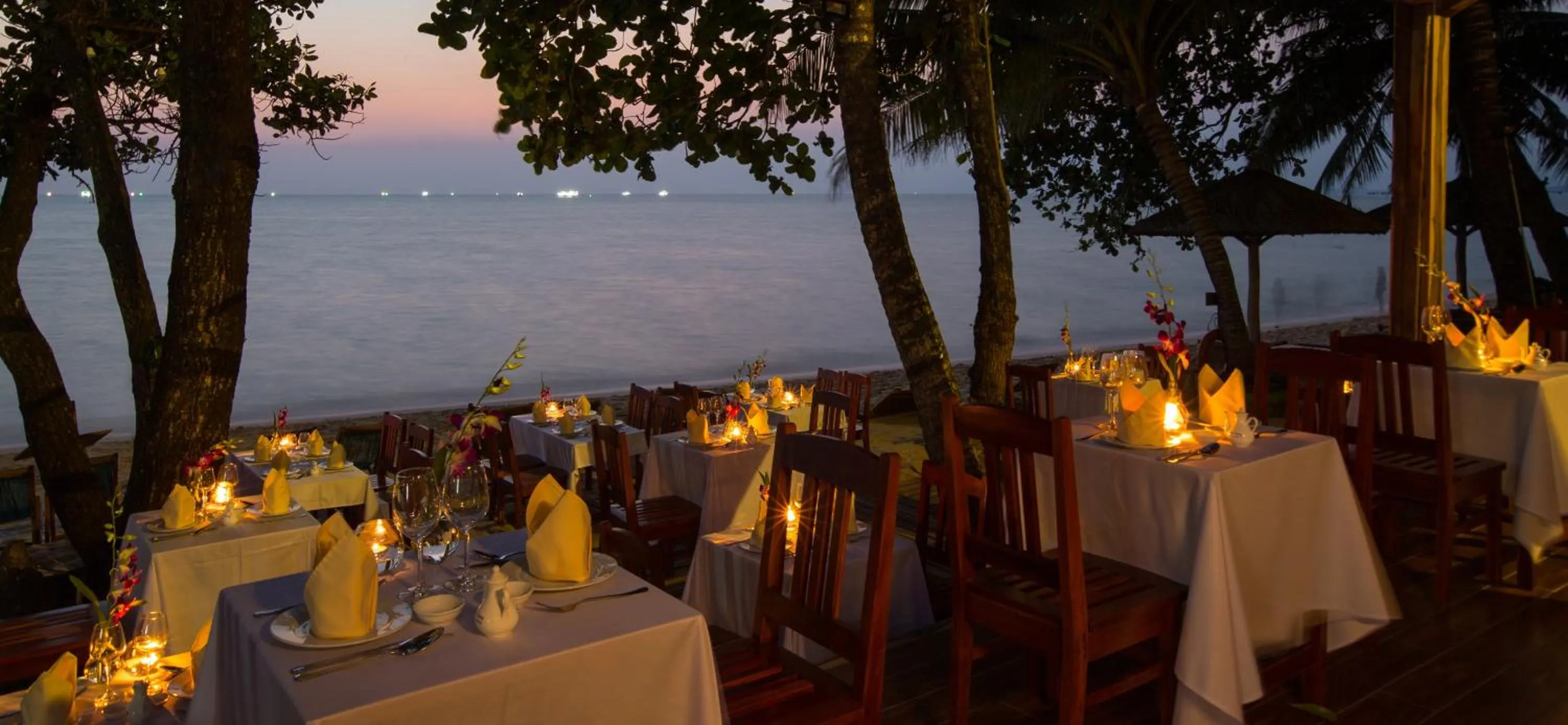 Restaurant/places to eat in Kim Hoa Resort