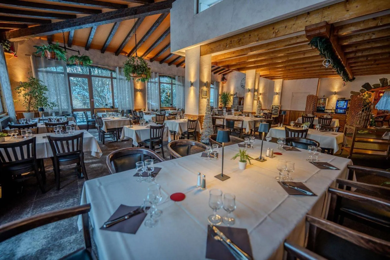 Restaurant/places to eat in Hôtel du Centre