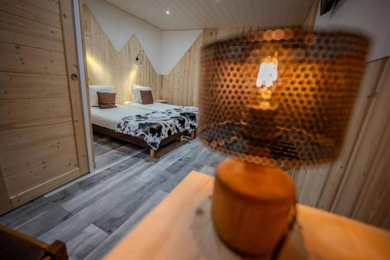 Bed in Hôtel du Centre