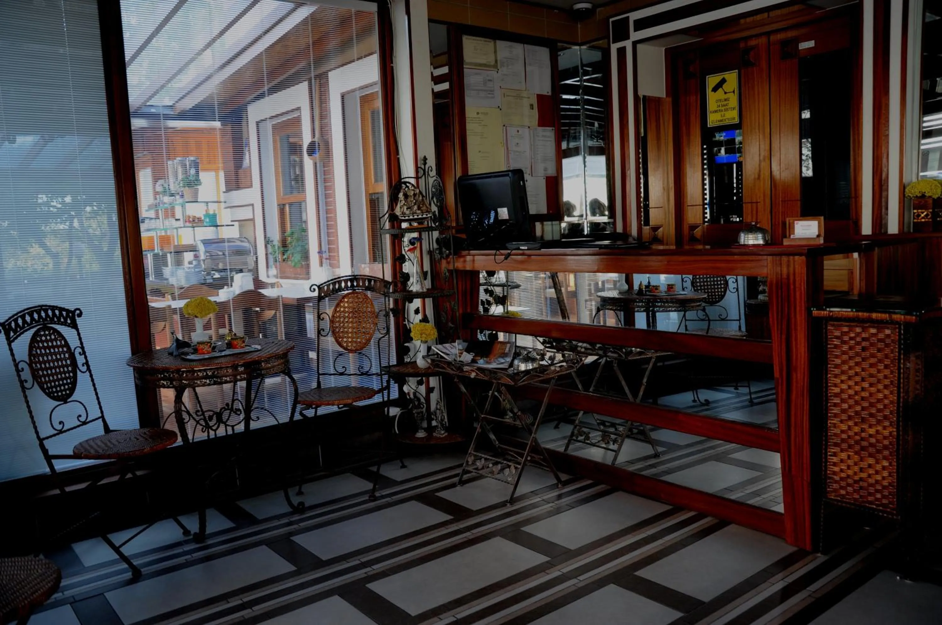 Lobby or reception in Butik Pendik Hotel