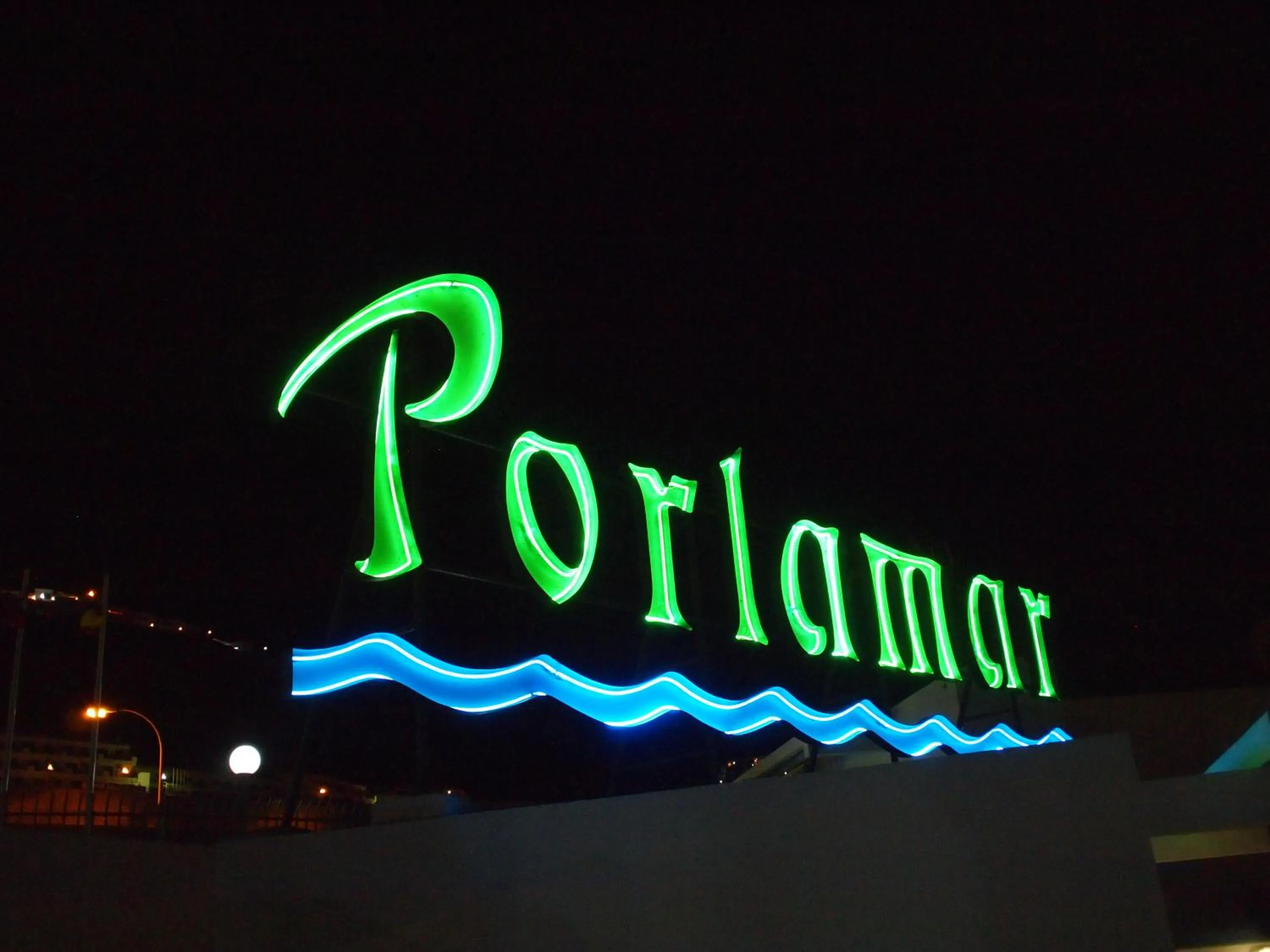 Logo/Certificate/Sign in Porlamar