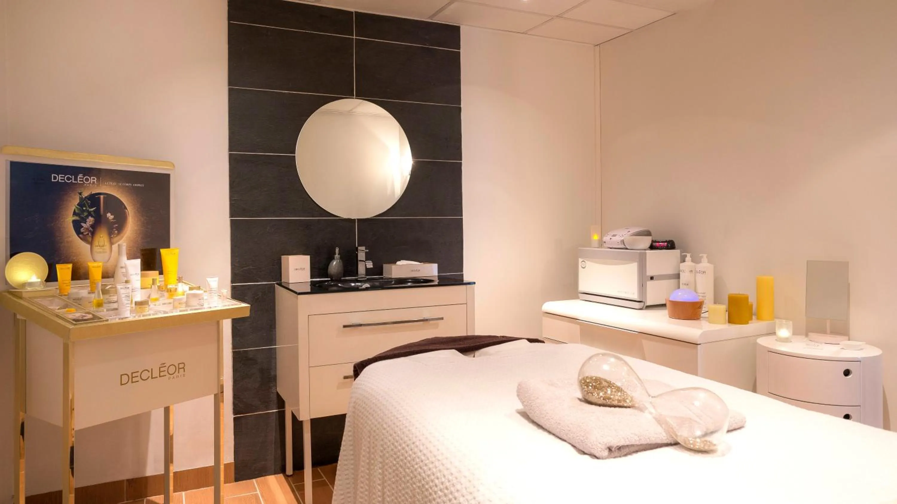 Massage, Bed in Hôtel Club MMV Les Mélèzes