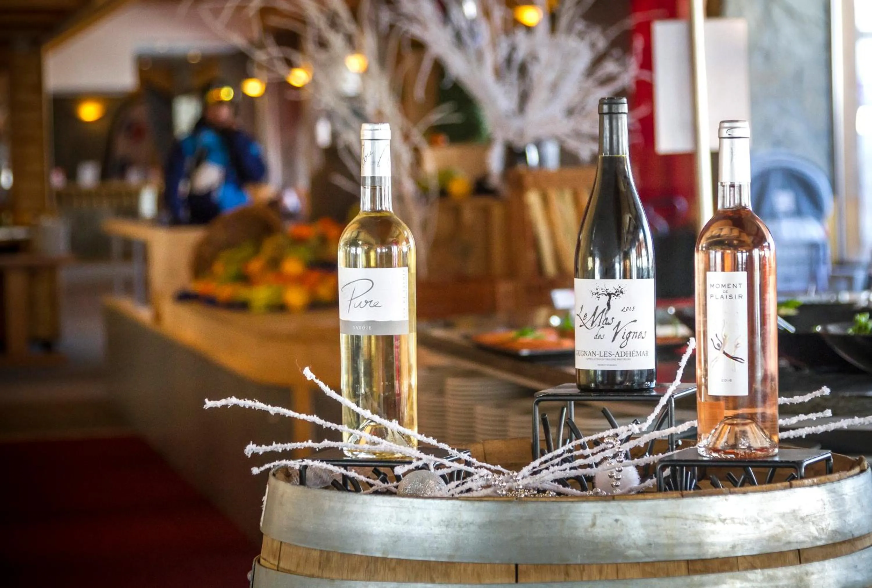 Lounge or bar in Hôtel Club MMV Les Mélèzes