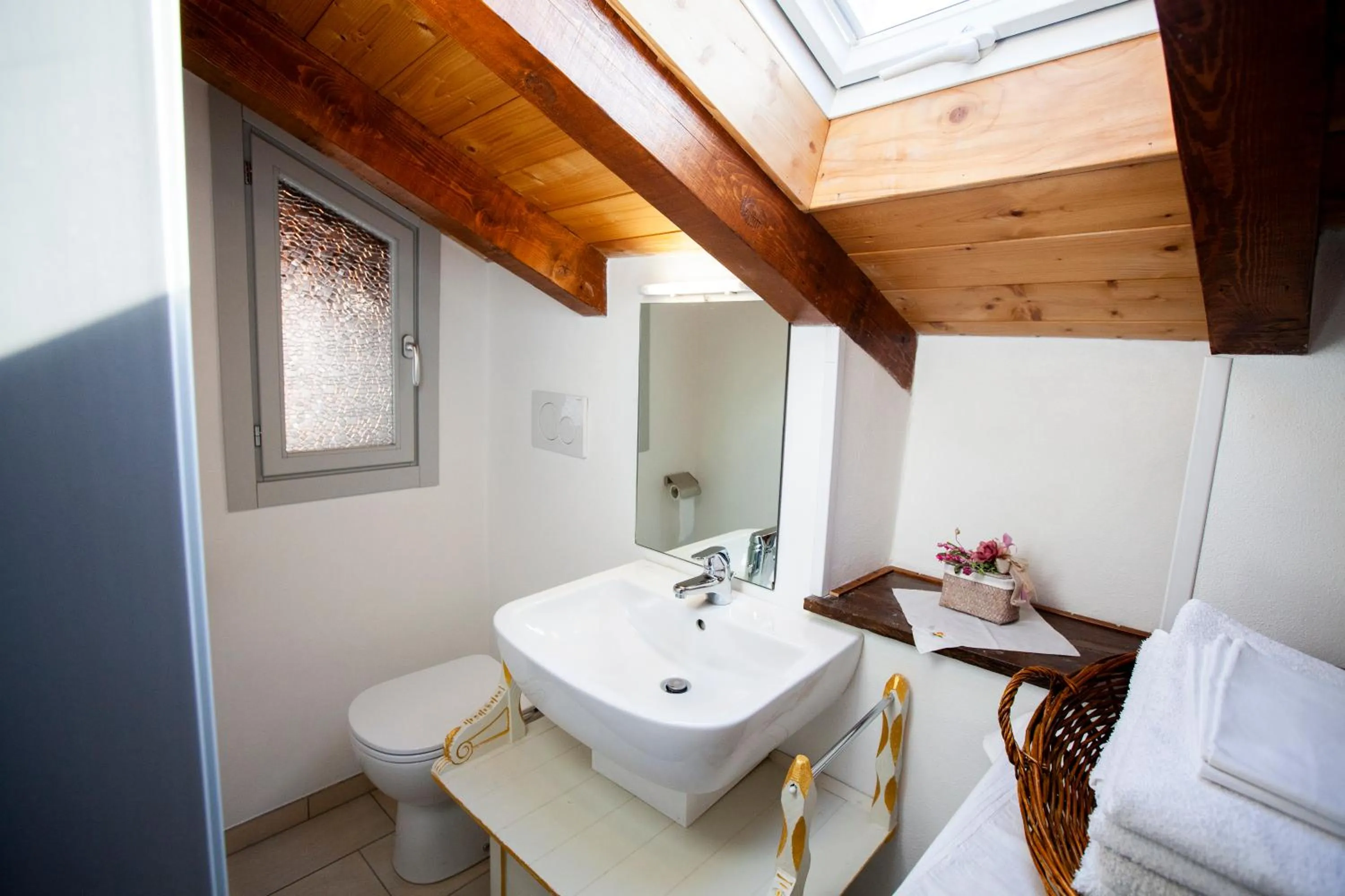 Bathroom in Antica Molina