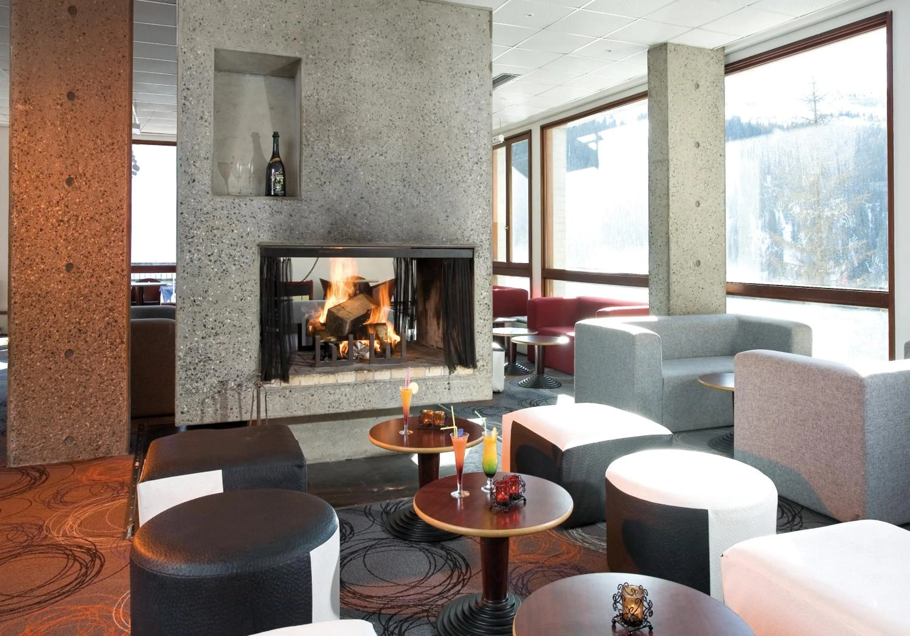 Lounge or bar in Hôtel Club MMV Le Flaine