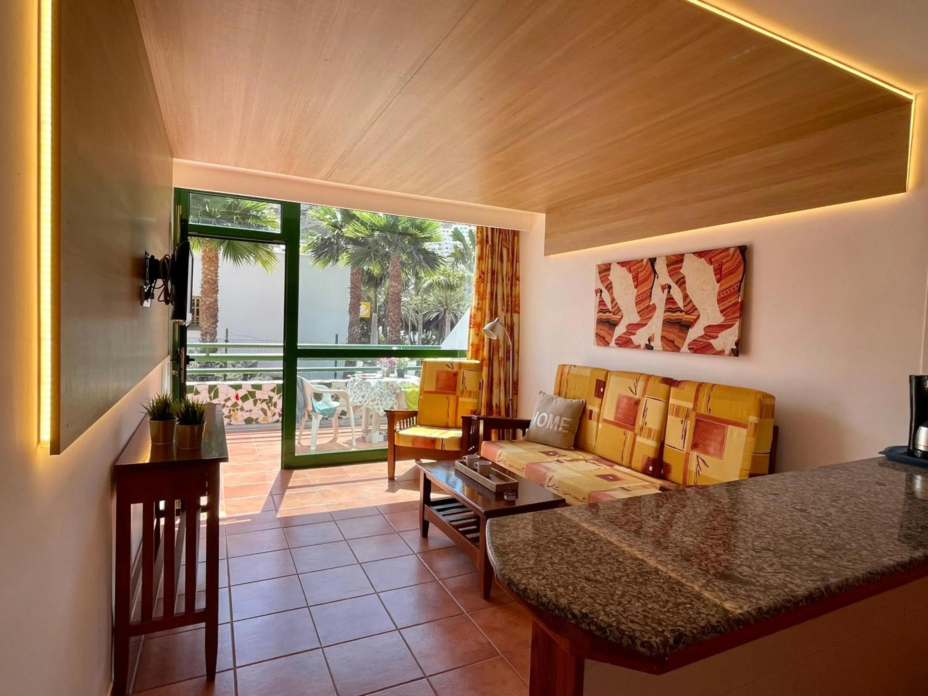 Living room in Leticia del Mar Adults Only