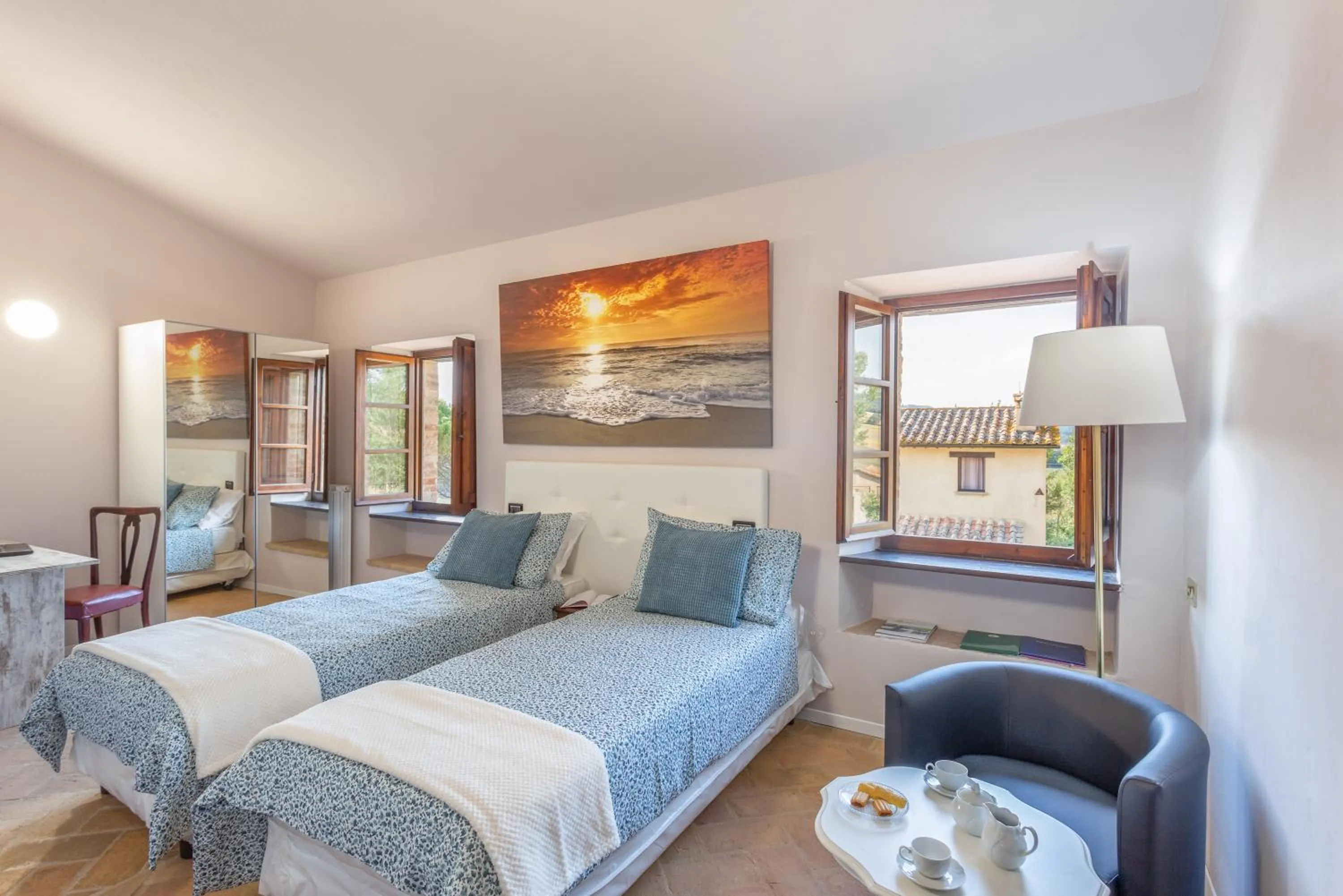 Bedroom, Bed in GH Borgo Pulciano Agriturismo