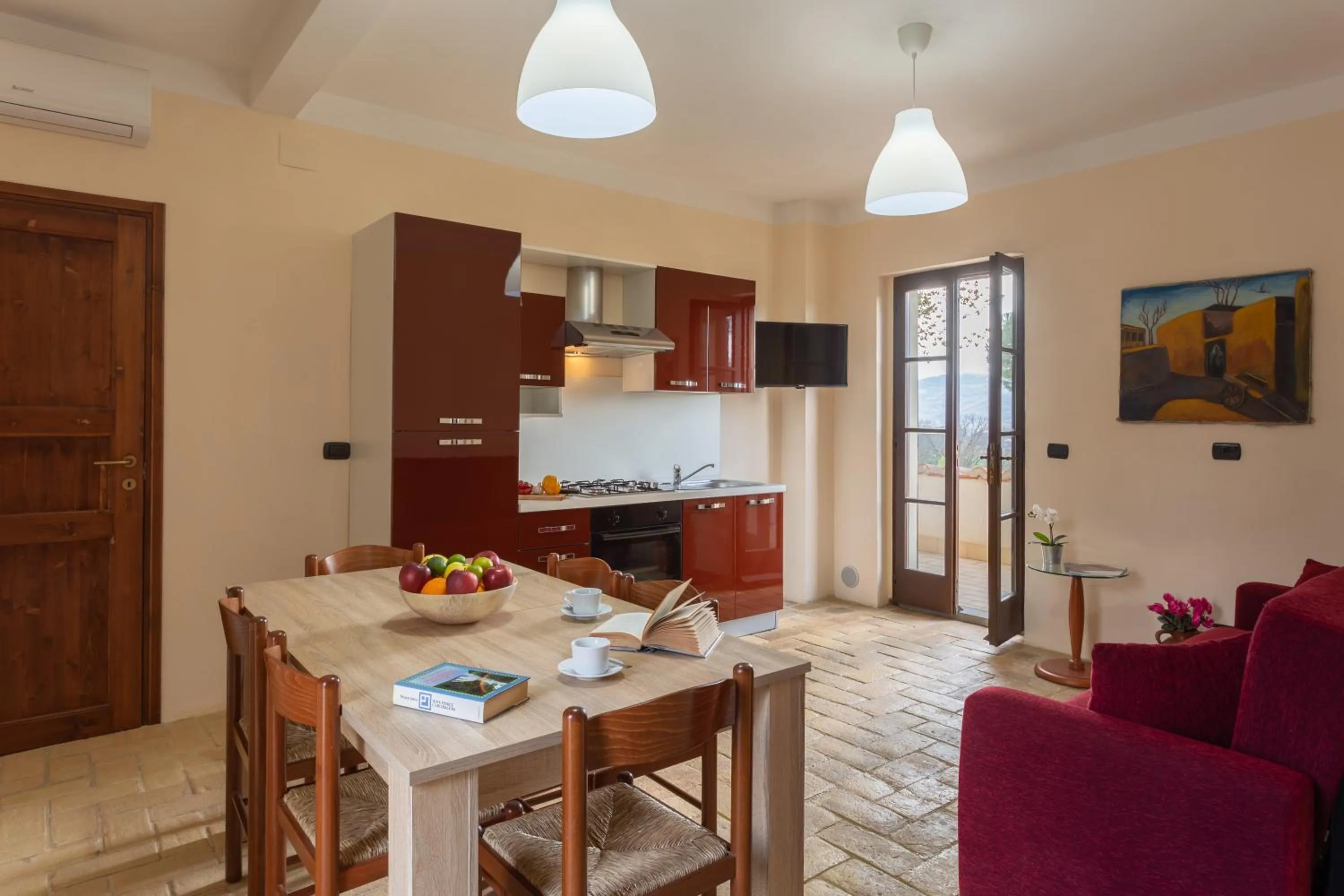 Dining area in GH Borgo Pulciano Agriturismo