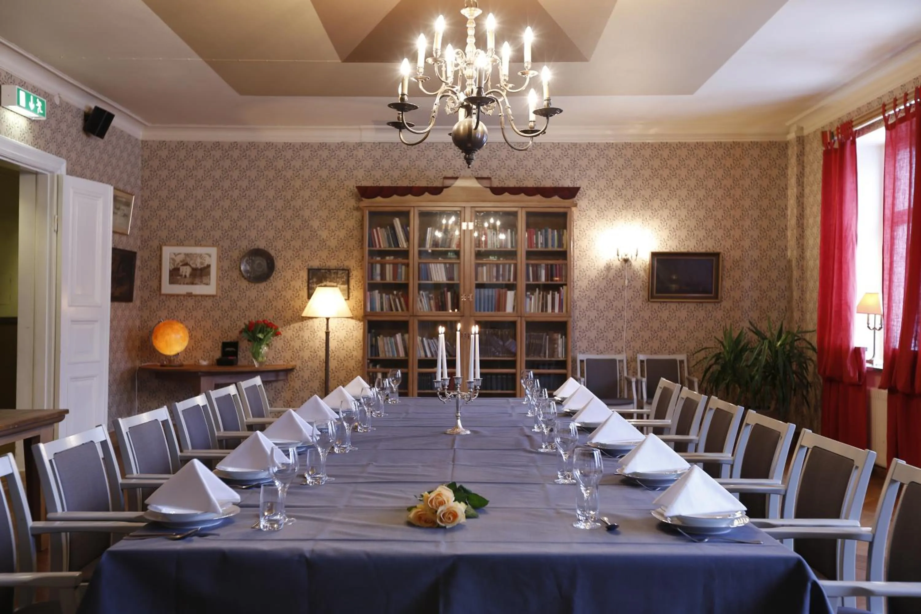 Restaurant/places to eat in Tyringe Kurhotell