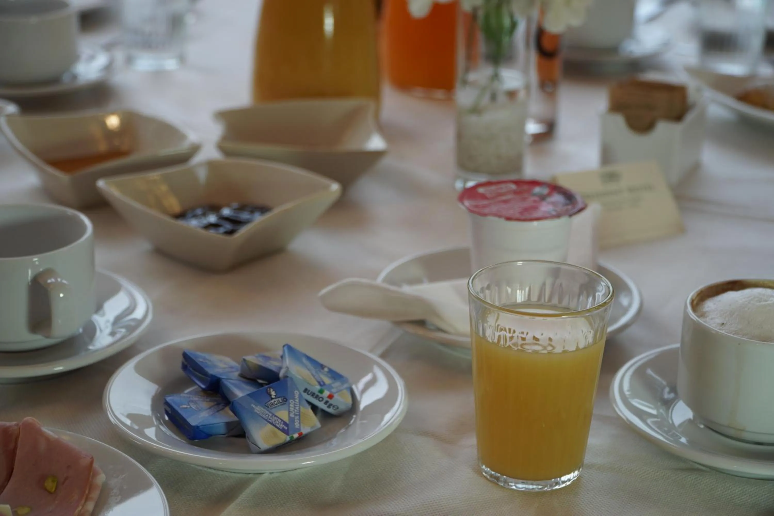 Food and drinks in Hotel President