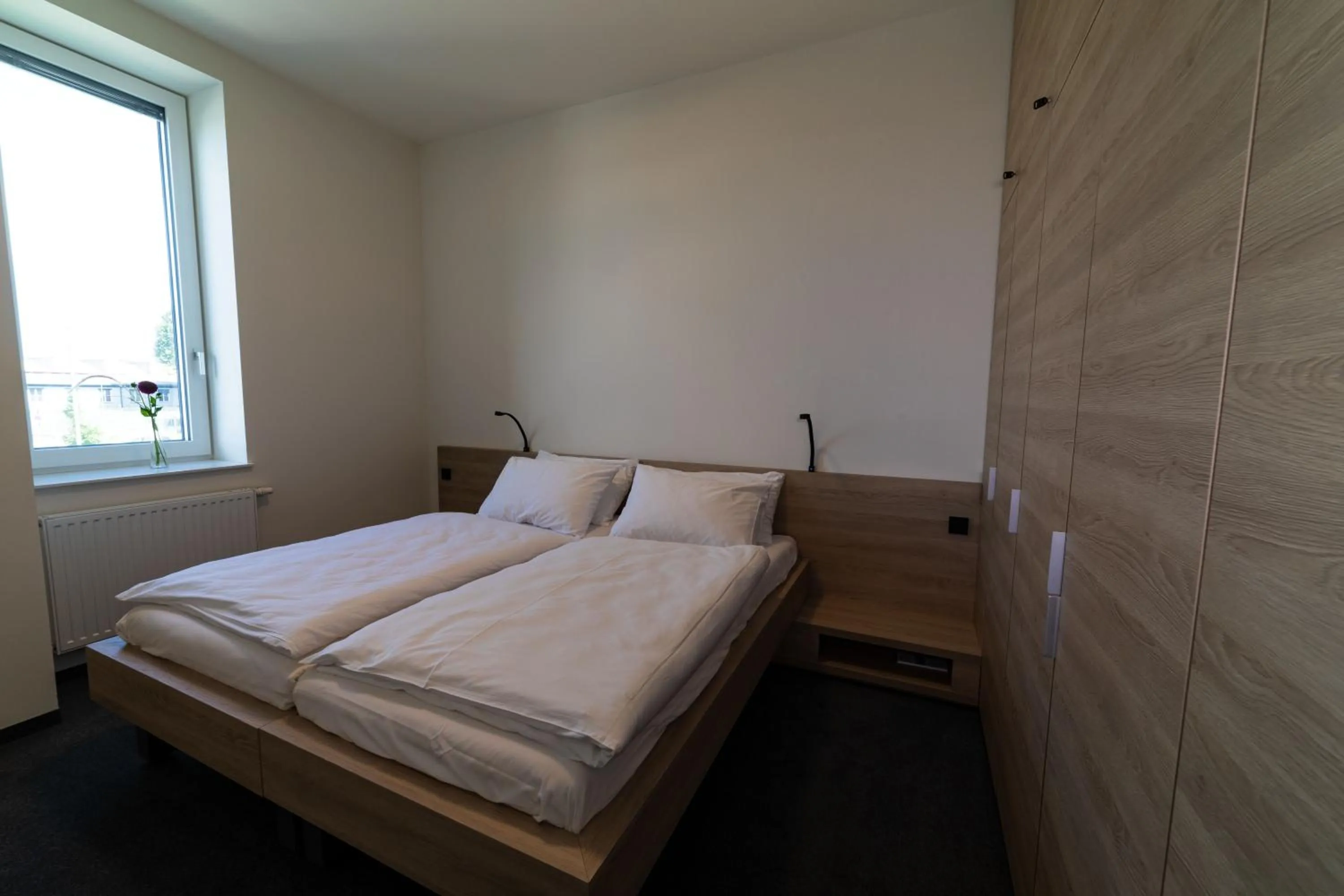 Bed in TT-ROOMS - kontaktlos mit Self Check-in I FREE PARKING