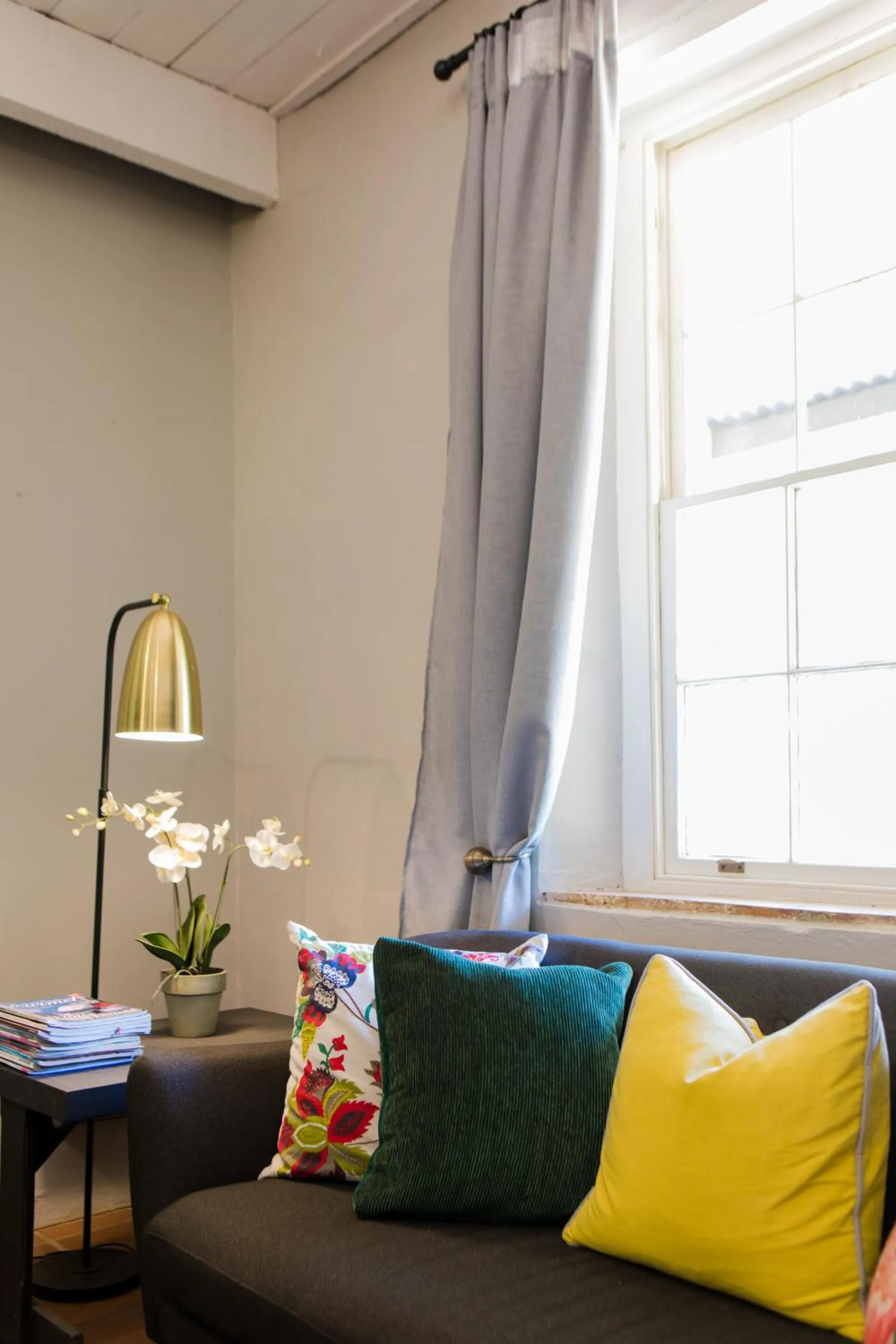 Communal lounge/ TV room in Elianthe Guesthouse