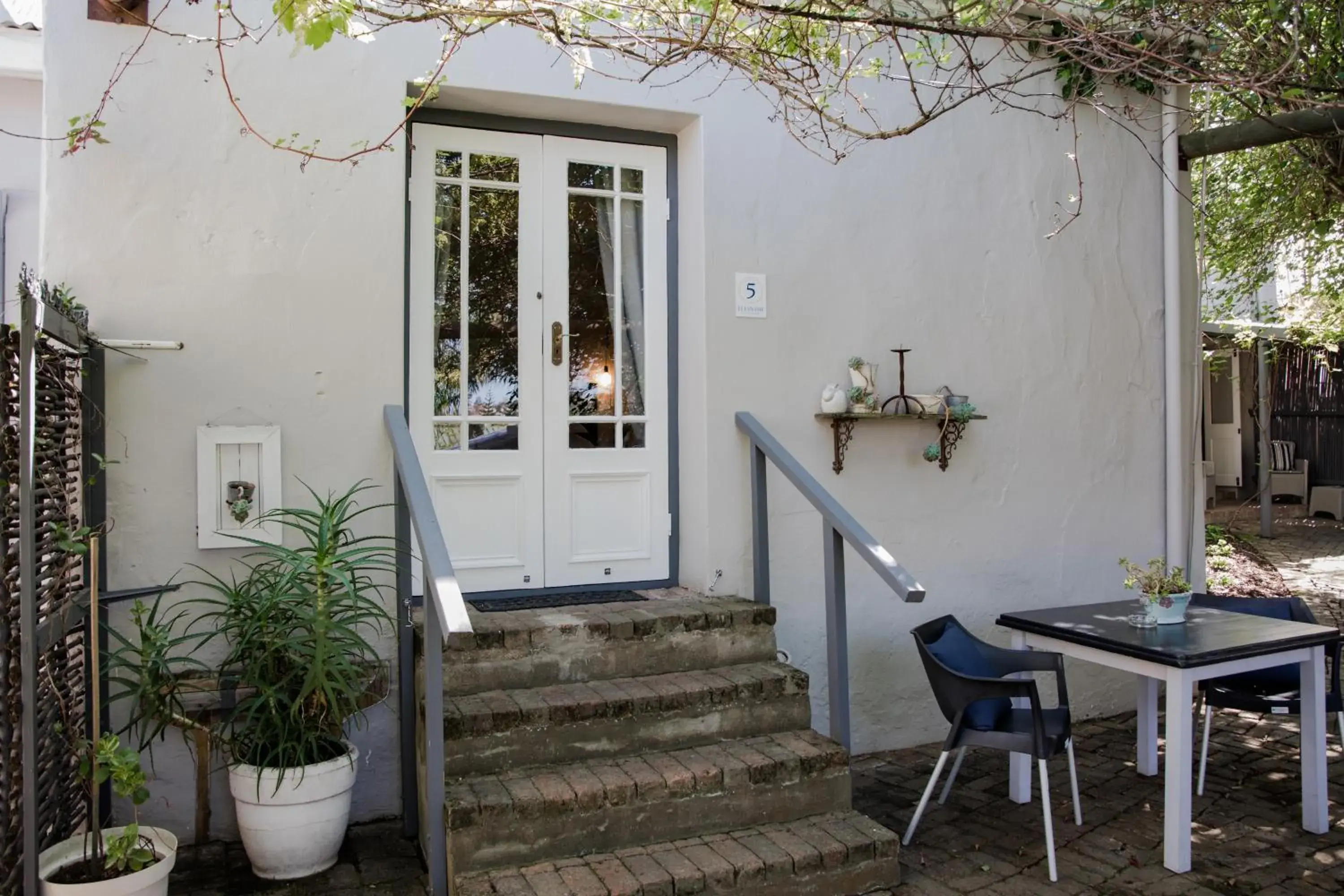 Budget Double Room - single occupancy in Elianthe Guesthouse Budget Double Room - single occupancy in Elianthe Guesthouse