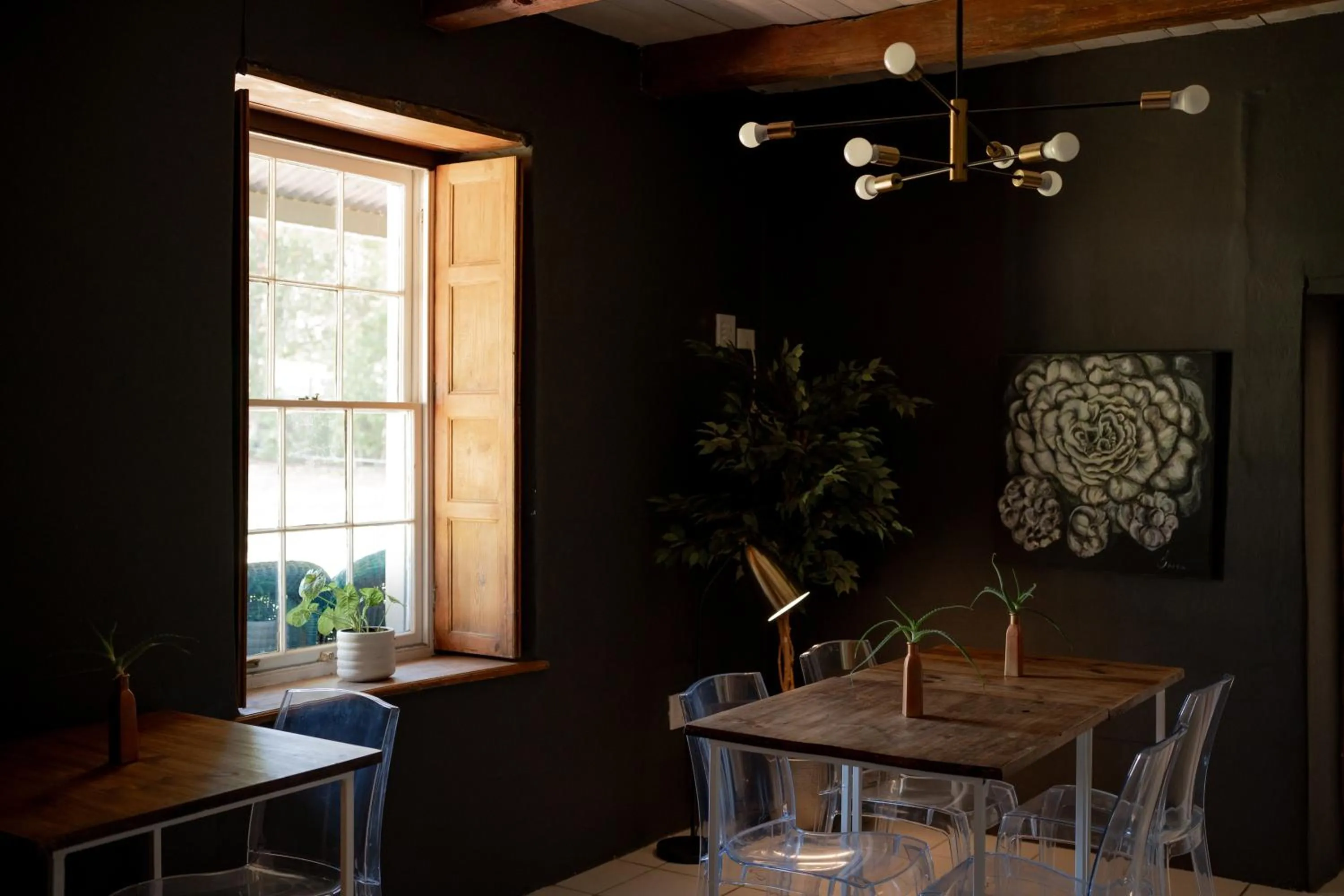 Seating area in Elianthe Guesthouse