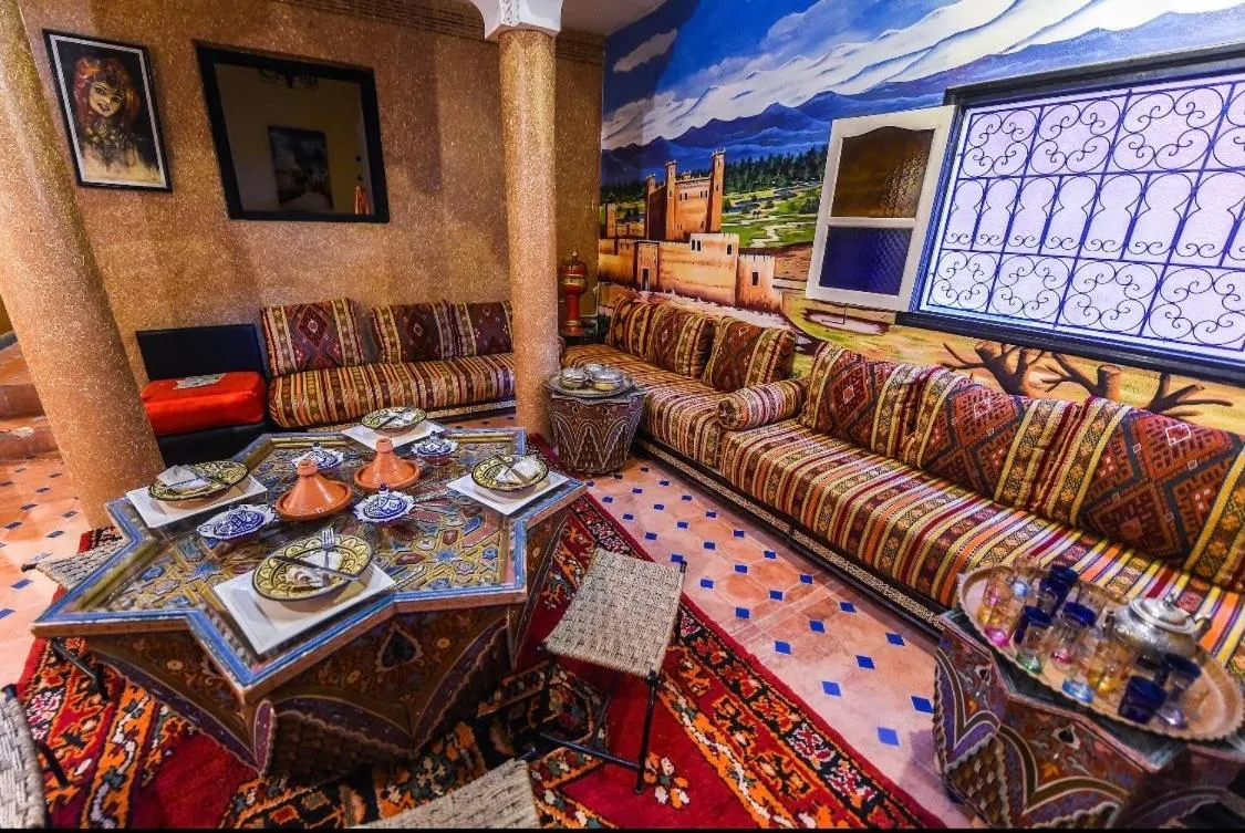 Restaurant/places to eat in Riad Sephora