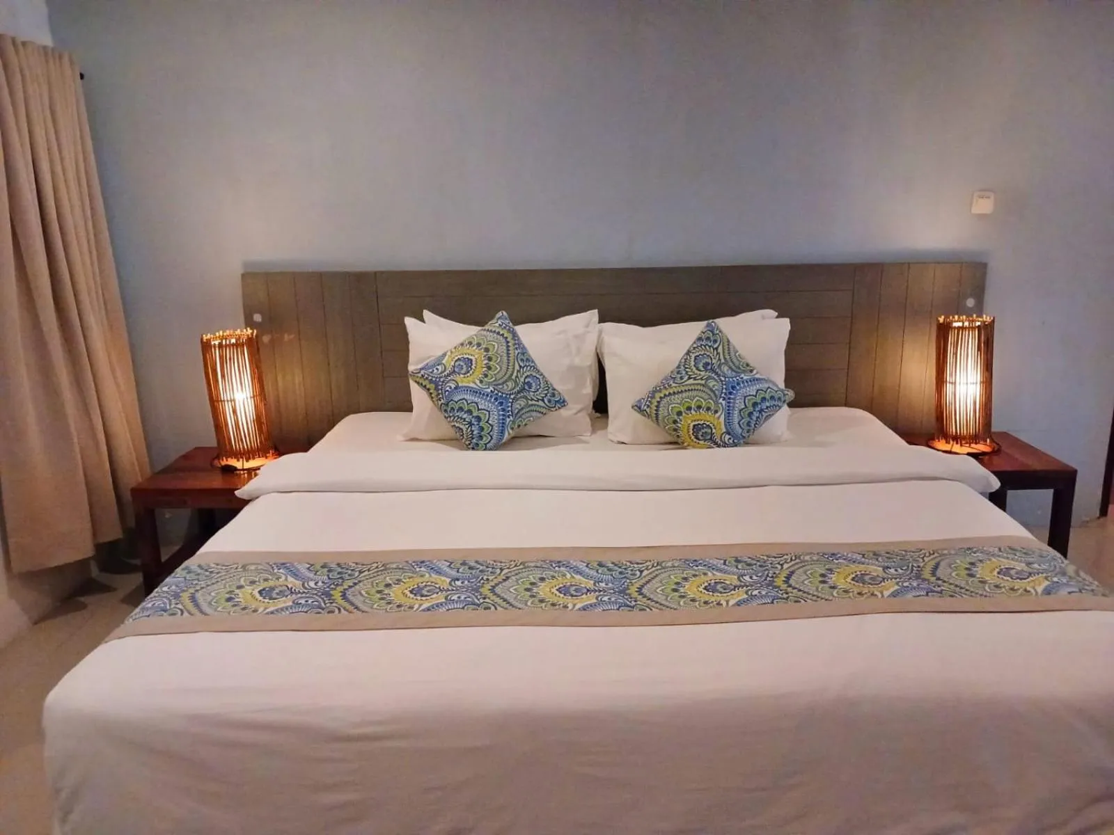 Bed in Scallywags Beach Club