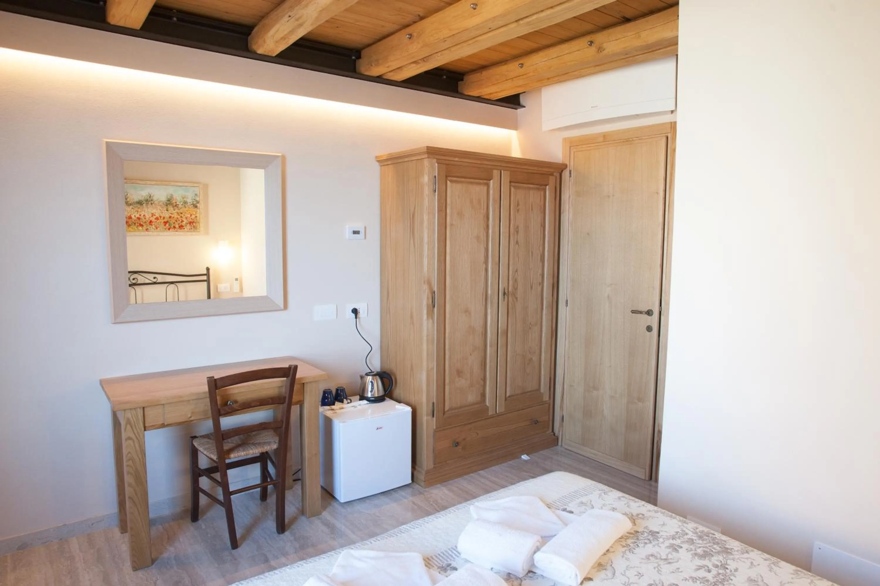 Decorative detail, Bed in Scorci Di Mare