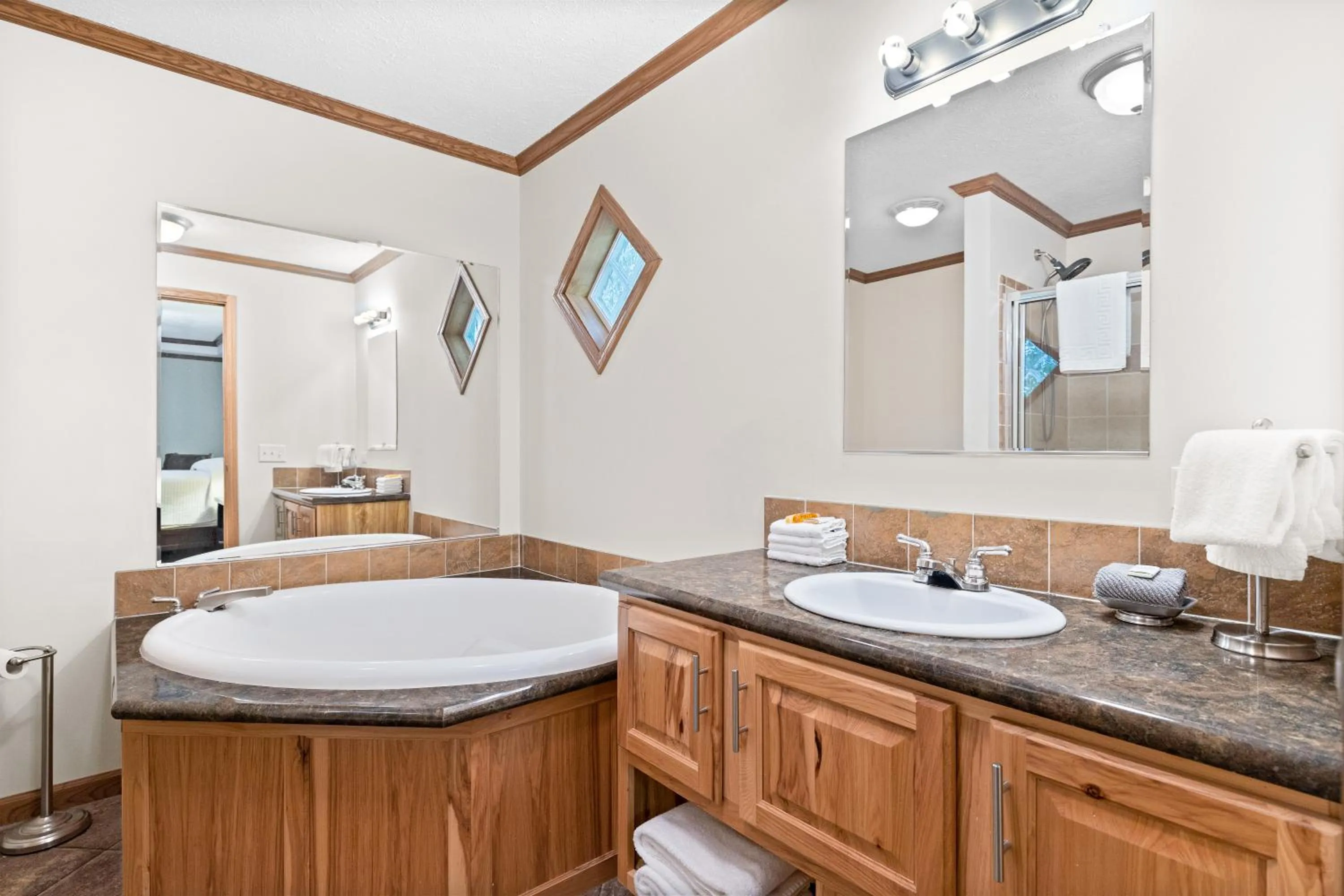 Lakeview on the Lake