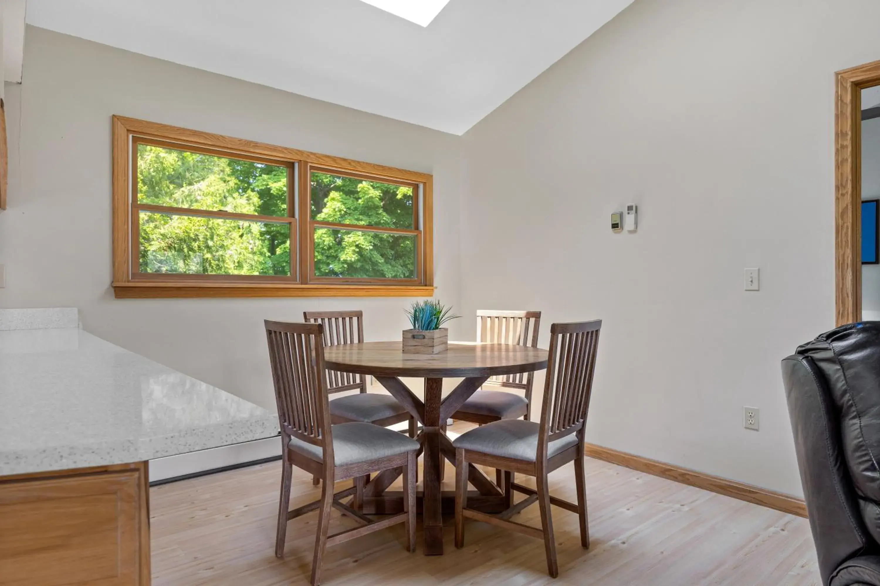 Family Suite with Balcony in Lakeview on the Lake Family Suite with Balcony in Lakeview on the Lake