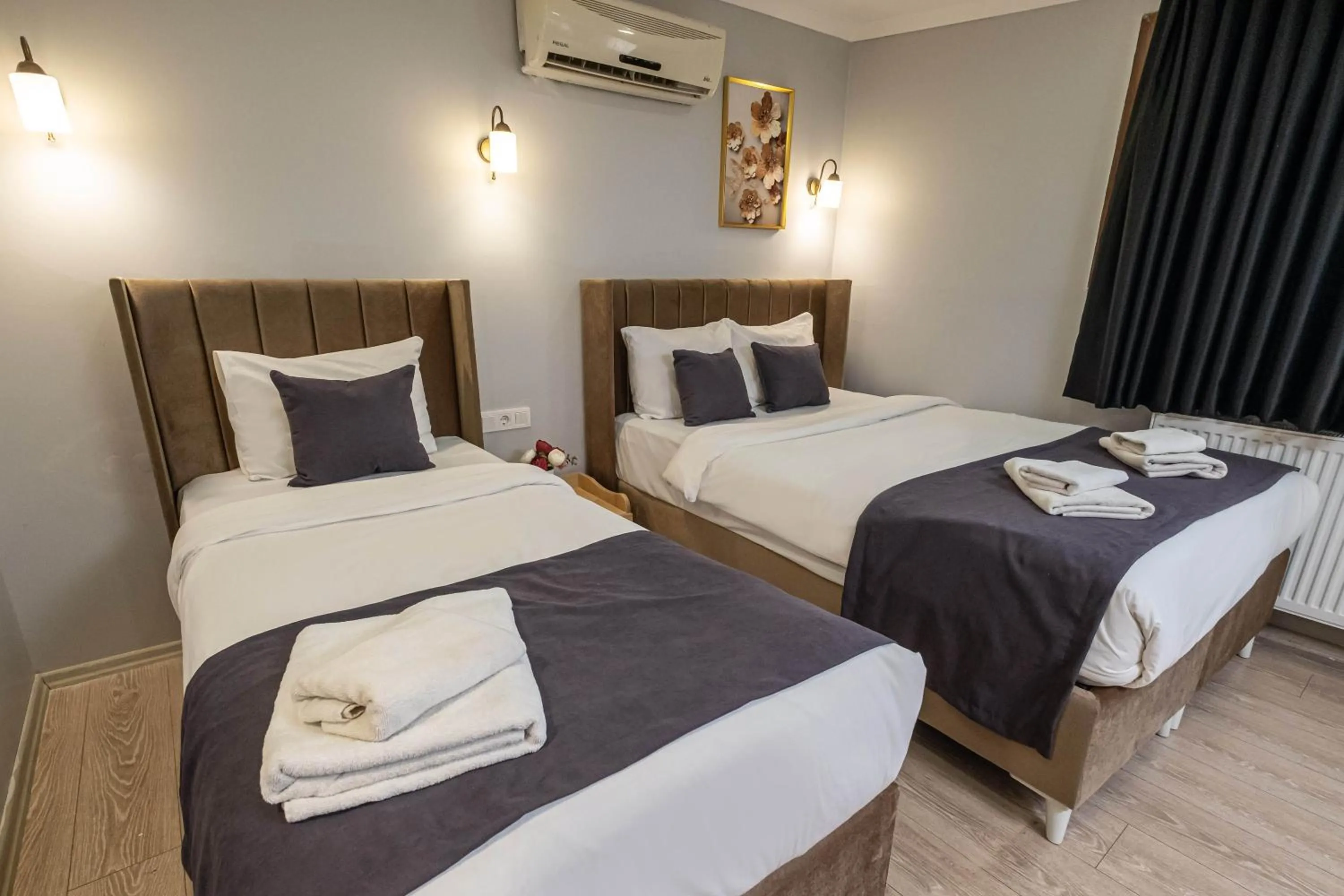 Bed in Family Istanbul Hotel